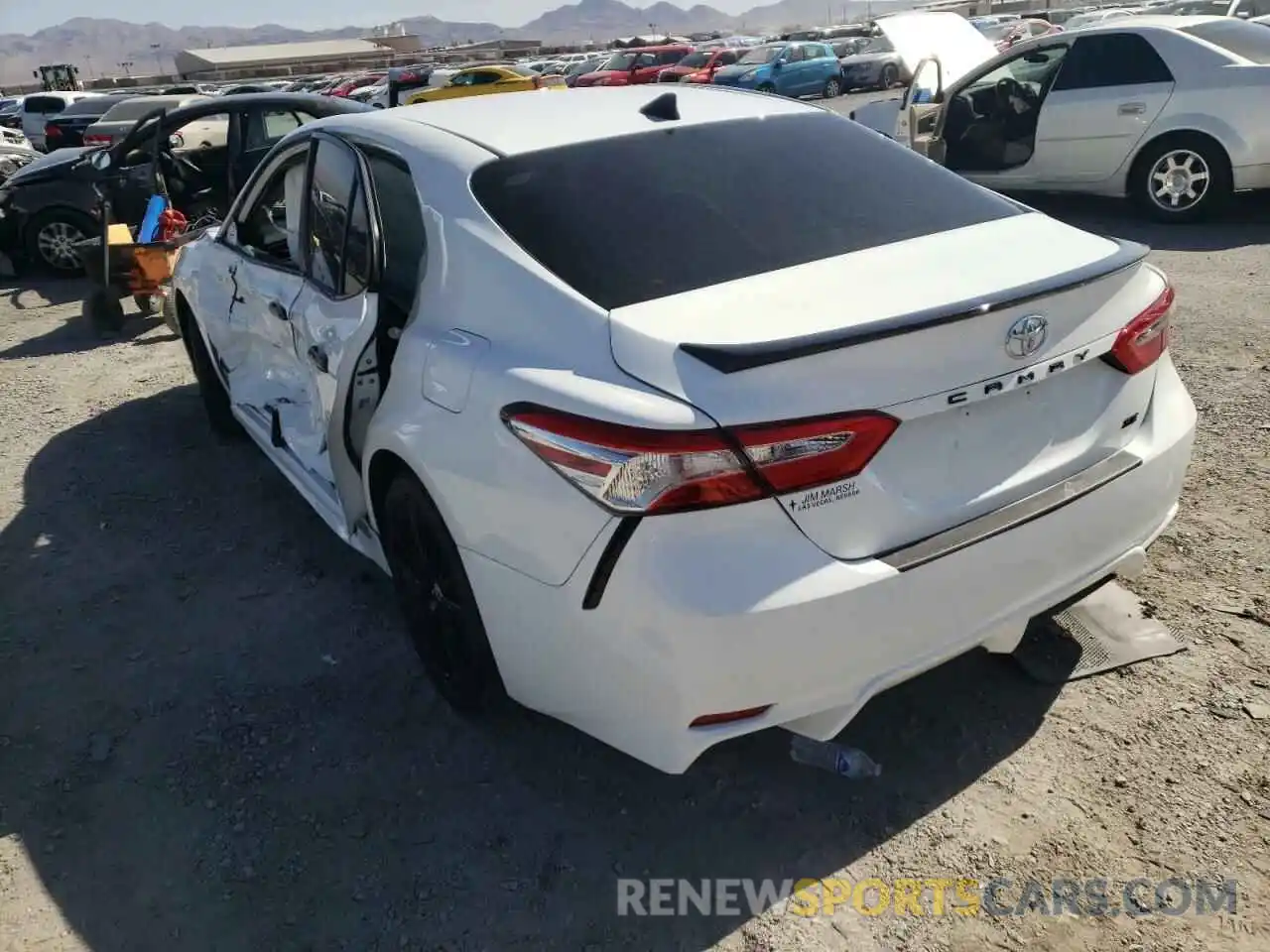 3 Photograph of a damaged car 4T1G11AK6LU329098 TOYOTA CAMRY 2020