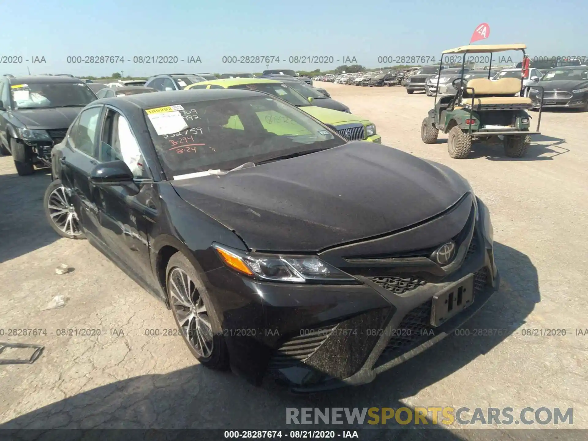 1 Photograph of a damaged car 4T1G11AK6LU332759 TOYOTA CAMRY 2020