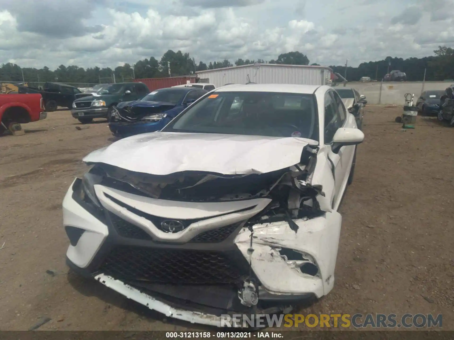 6 Photograph of a damaged car 4T1G11AK6LU337881 TOYOTA CAMRY 2020