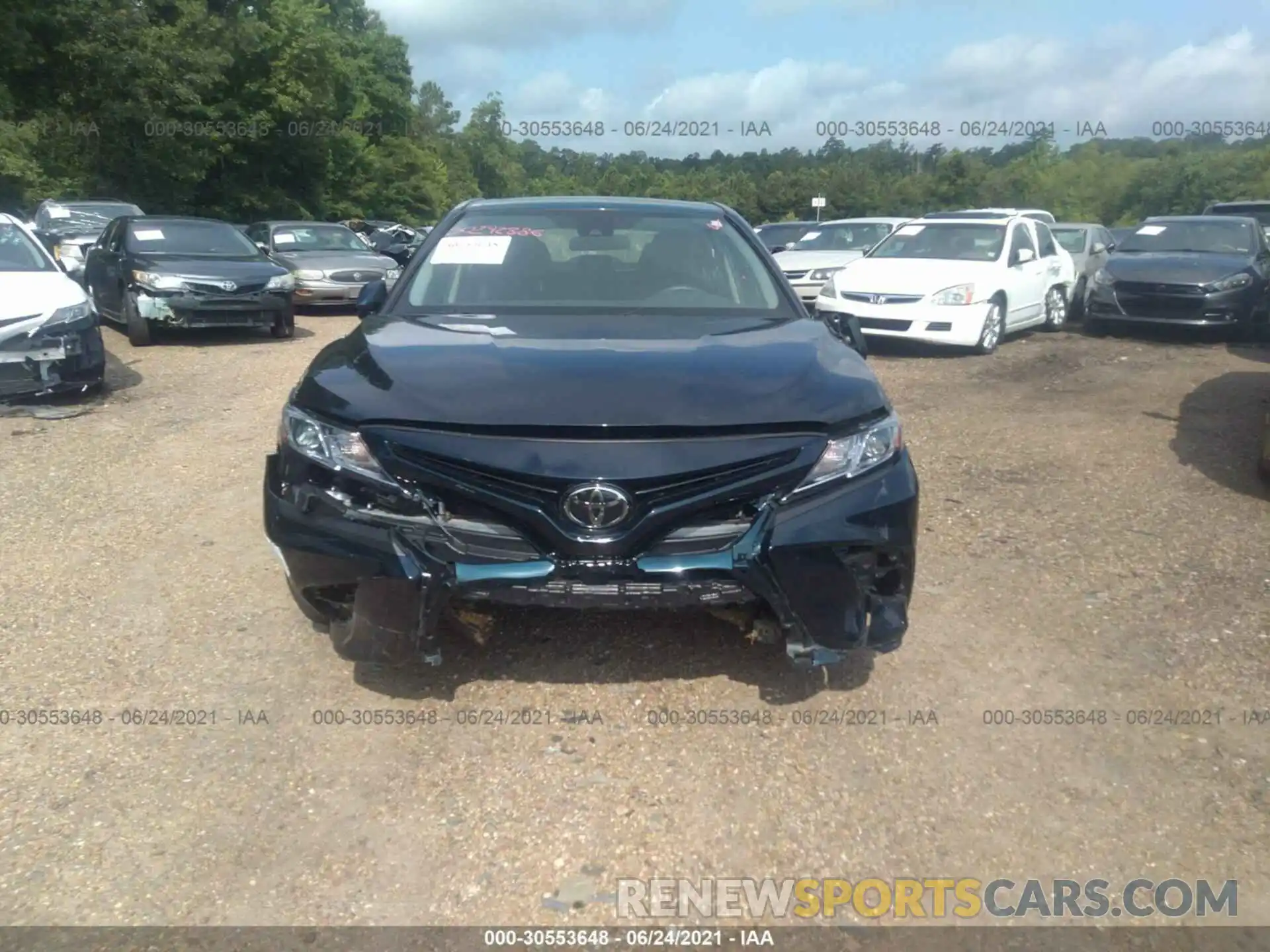 6 Photograph of a damaged car 4T1G11AK6LU338464 TOYOTA CAMRY 2020