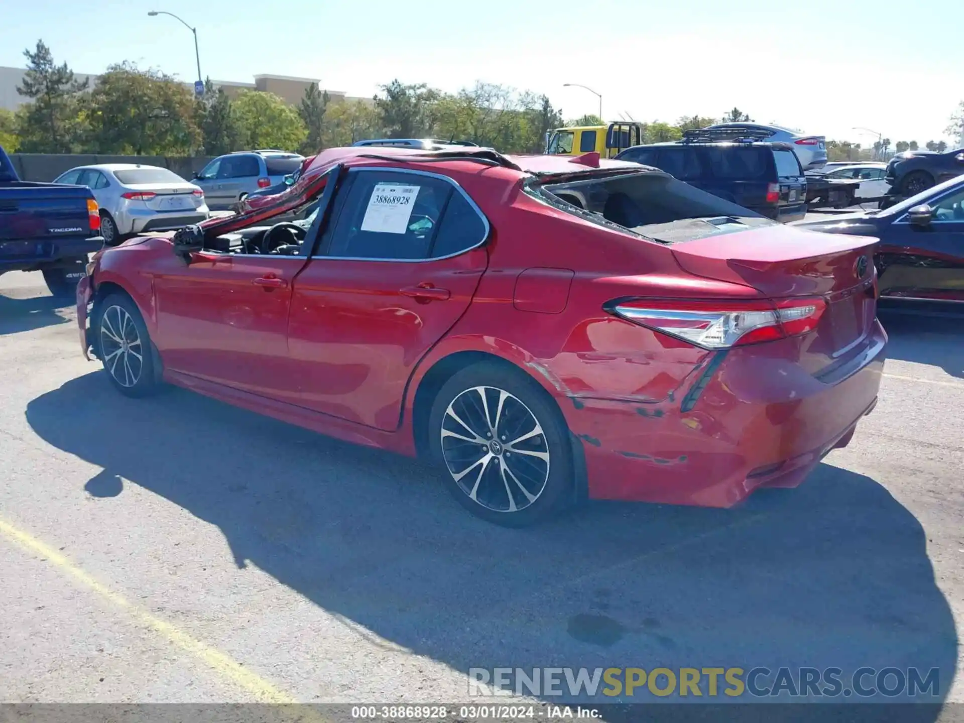 3 Photograph of a damaged car 4T1G11AK6LU339551 TOYOTA CAMRY 2020