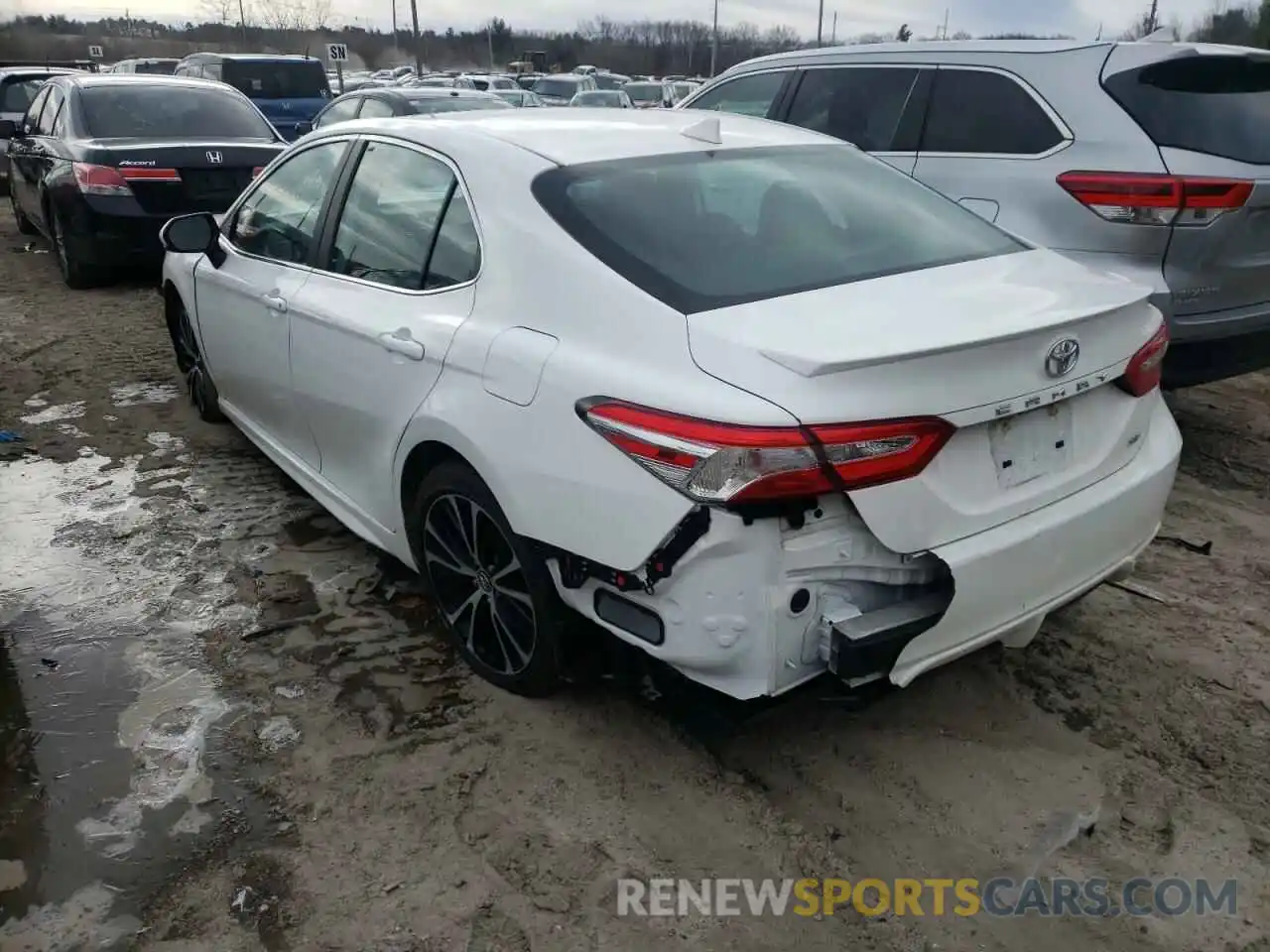 3 Photograph of a damaged car 4T1G11AK6LU339663 TOYOTA CAMRY 2020