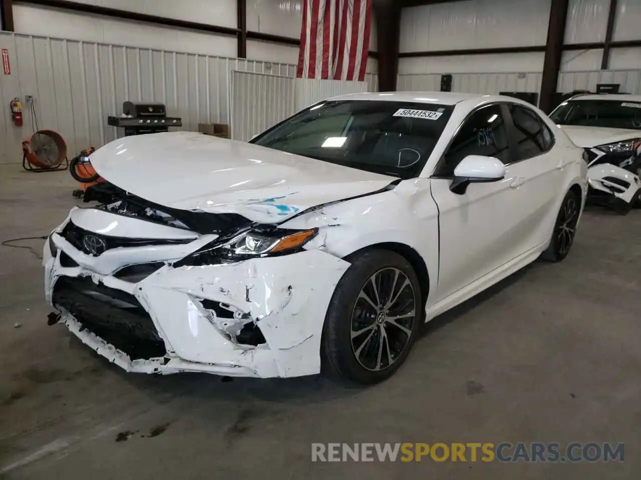 2 Photograph of a damaged car 4T1G11AK6LU341719 TOYOTA CAMRY 2020