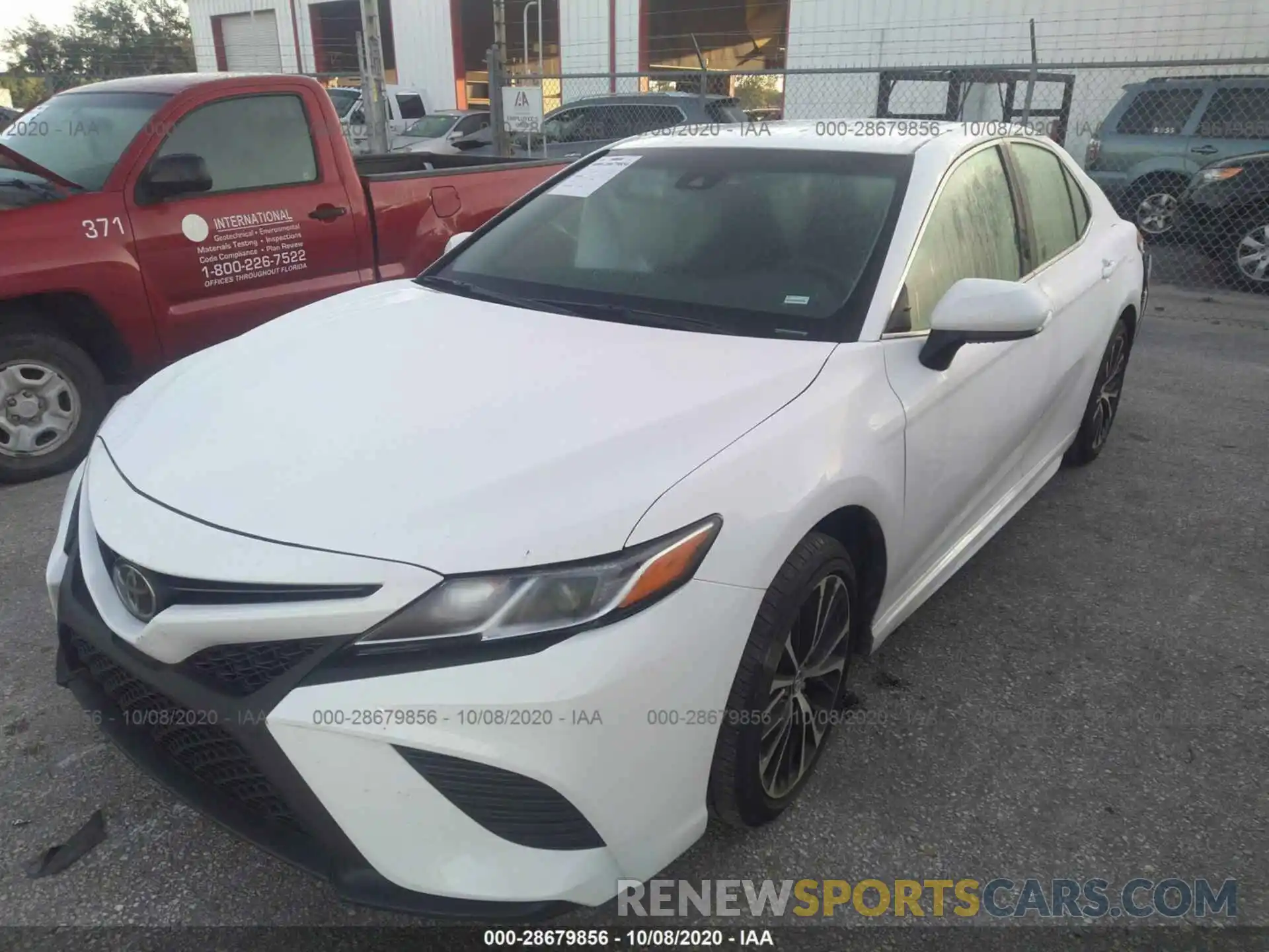 2 Photograph of a damaged car 4T1G11AK6LU342241 TOYOTA CAMRY 2020