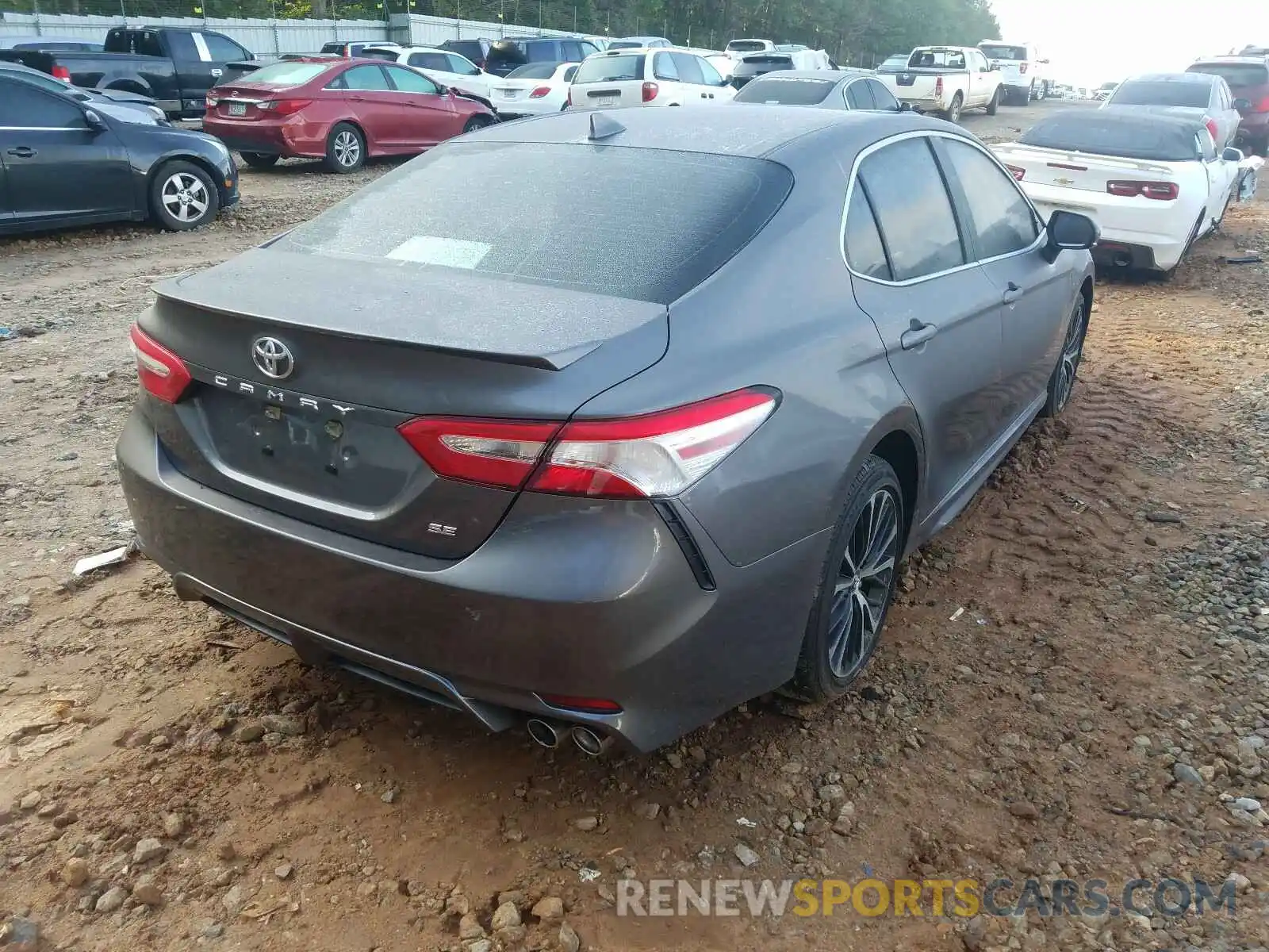 4 Photograph of a damaged car 4T1G11AK6LU343986 TOYOTA CAMRY 2020