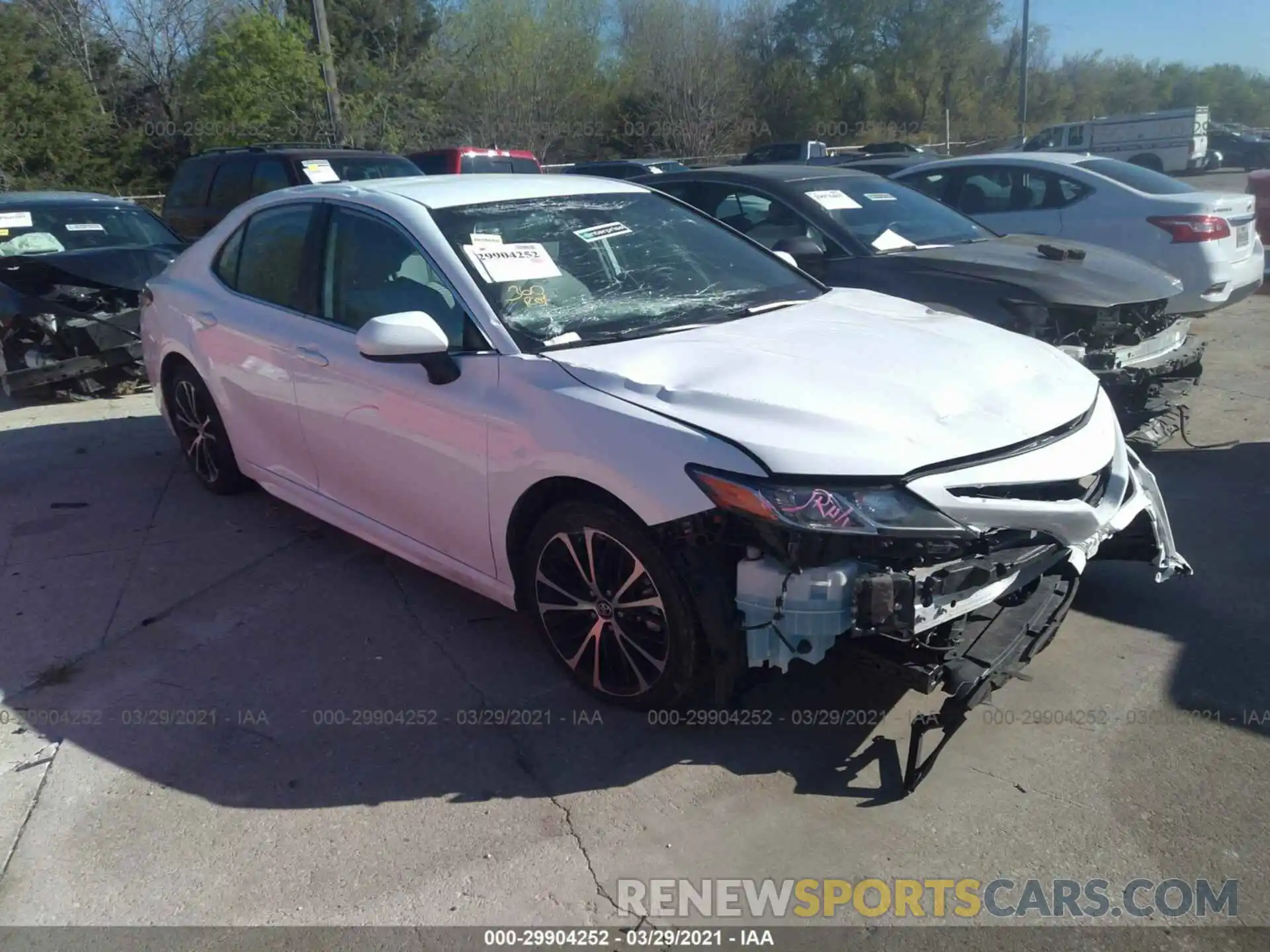 1 Photograph of a damaged car 4T1G11AK6LU345057 TOYOTA CAMRY 2020