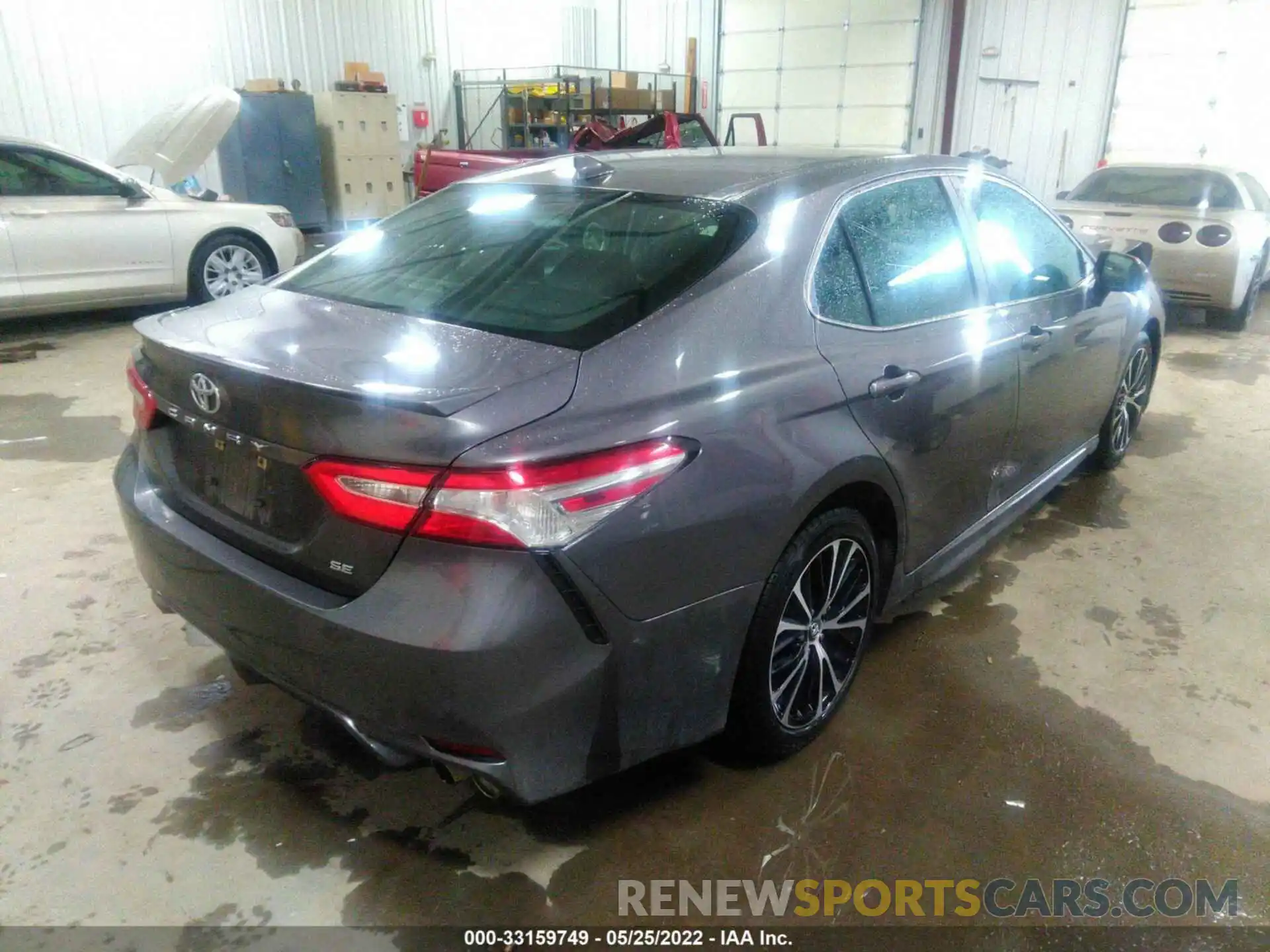 4 Photograph of a damaged car 4T1G11AK6LU347200 TOYOTA CAMRY 2020