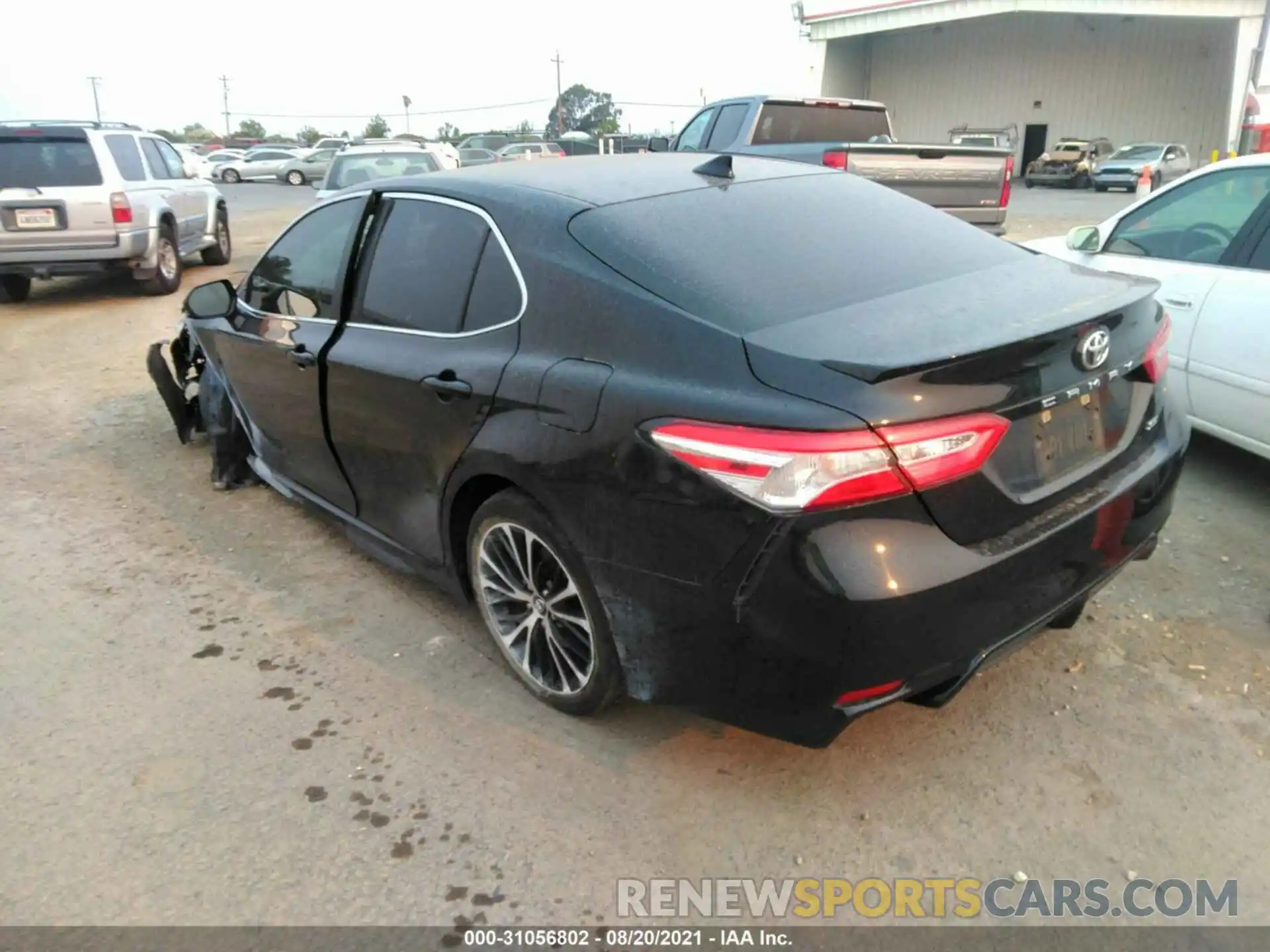 3 Photograph of a damaged car 4T1G11AK6LU352994 TOYOTA CAMRY 2020