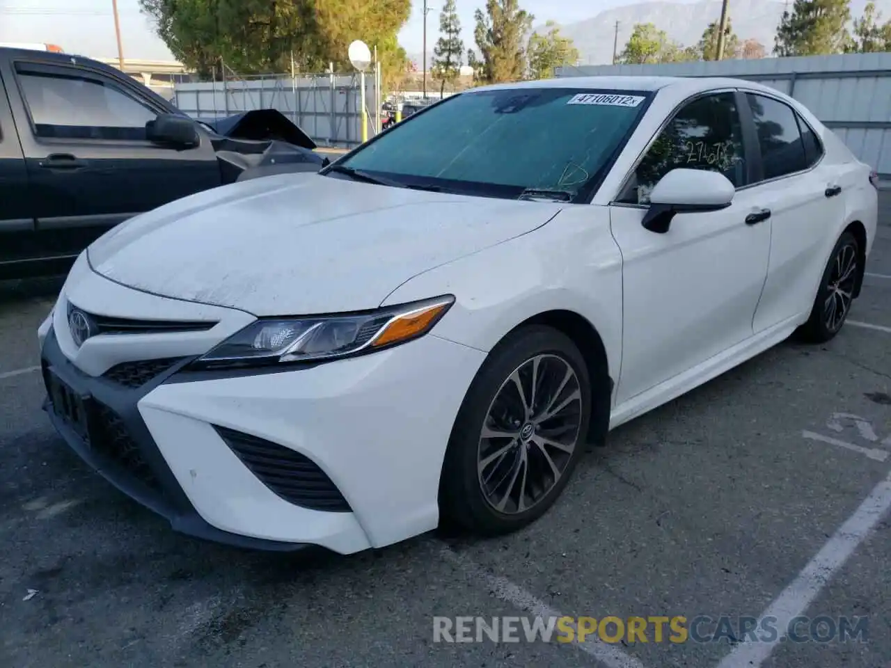 2 Photograph of a damaged car 4T1G11AK6LU354826 TOYOTA CAMRY 2020