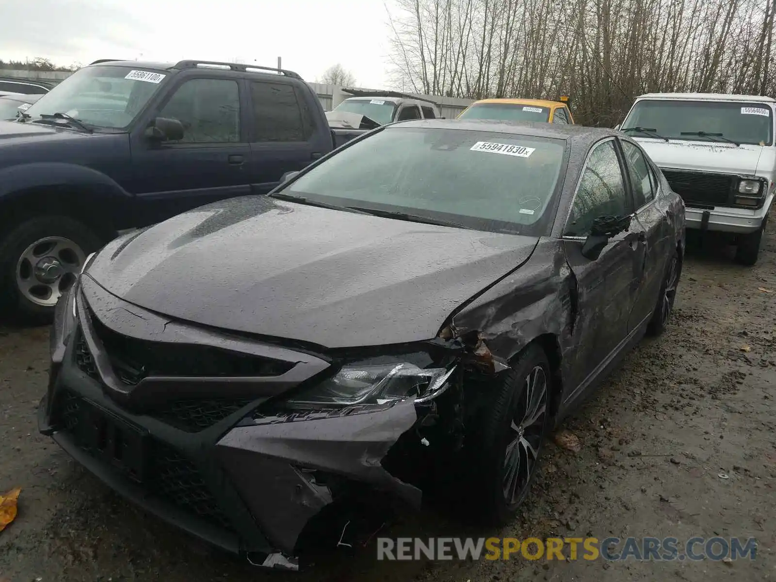 2 Photograph of a damaged car 4T1G11AK6LU356561 TOYOTA CAMRY 2020