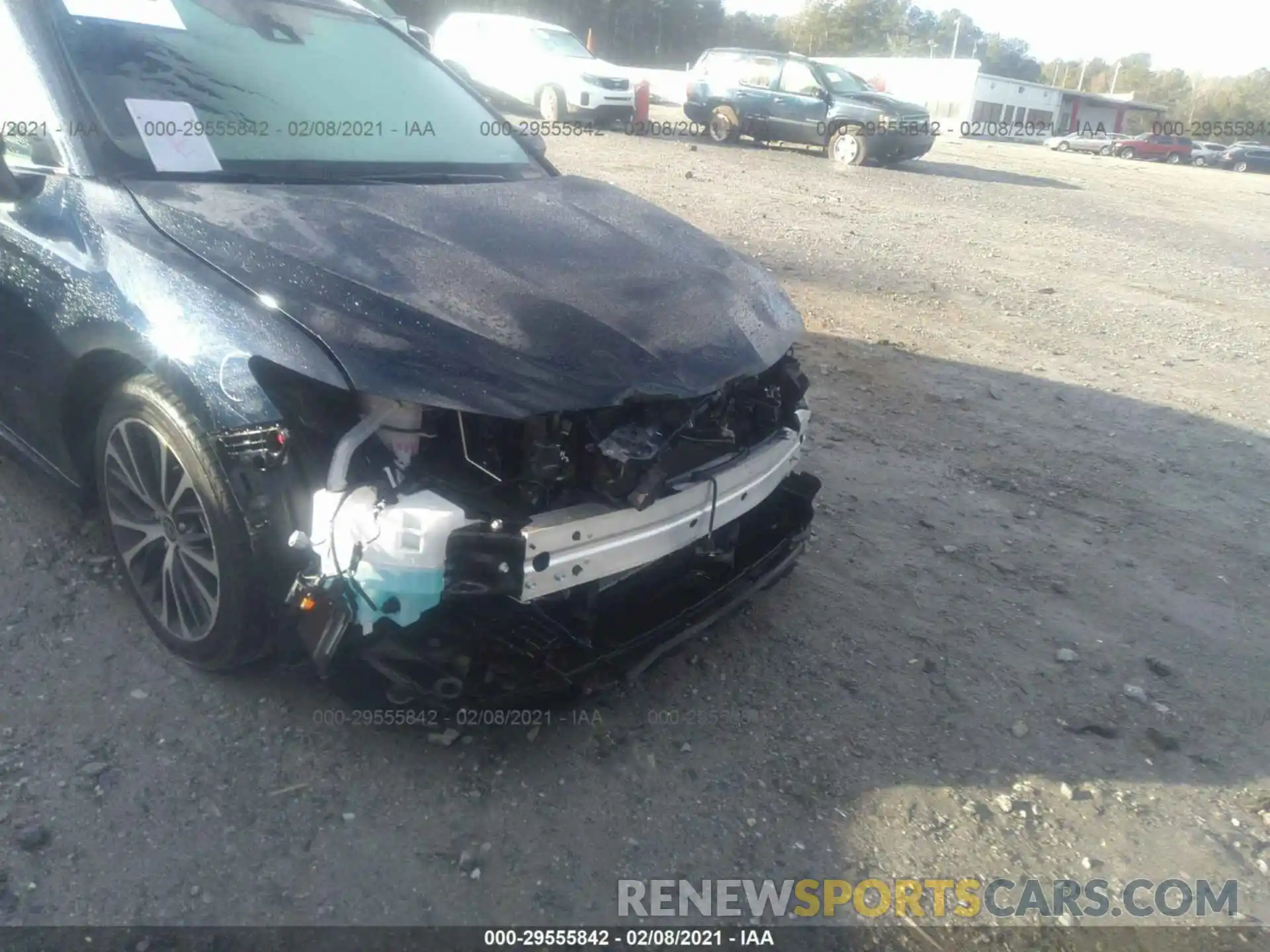 6 Photograph of a damaged car 4T1G11AK6LU363381 TOYOTA CAMRY 2020