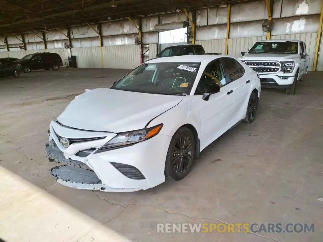 2 Photograph of a damaged car 4T1G11AK6LU365325 TOYOTA CAMRY 2020