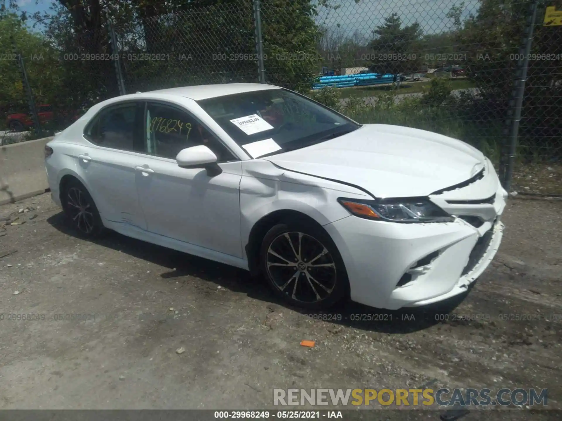 1 Photograph of a damaged car 4T1G11AK6LU367687 TOYOTA CAMRY 2020