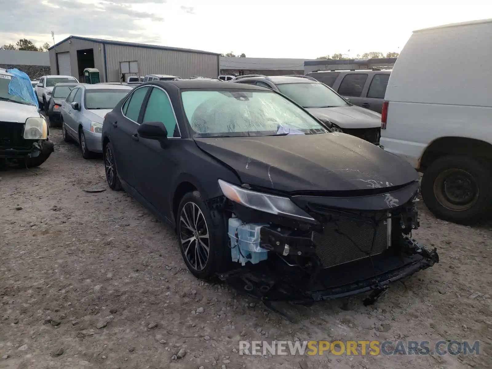 1 Photograph of a damaged car 4T1G11AK6LU371898 TOYOTA CAMRY 2020