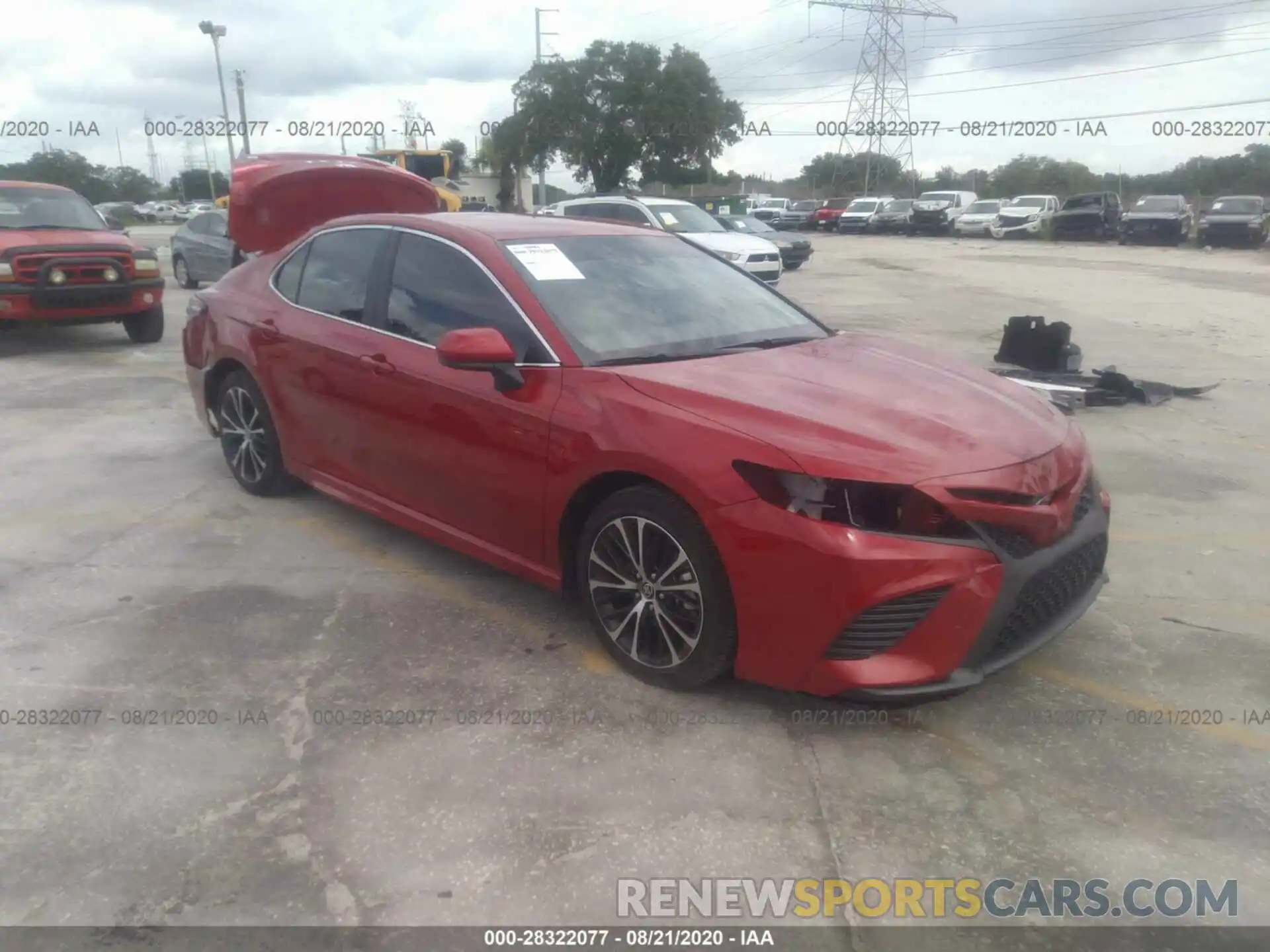 1 Photograph of a damaged car 4T1G11AK6LU375059 TOYOTA CAMRY 2020