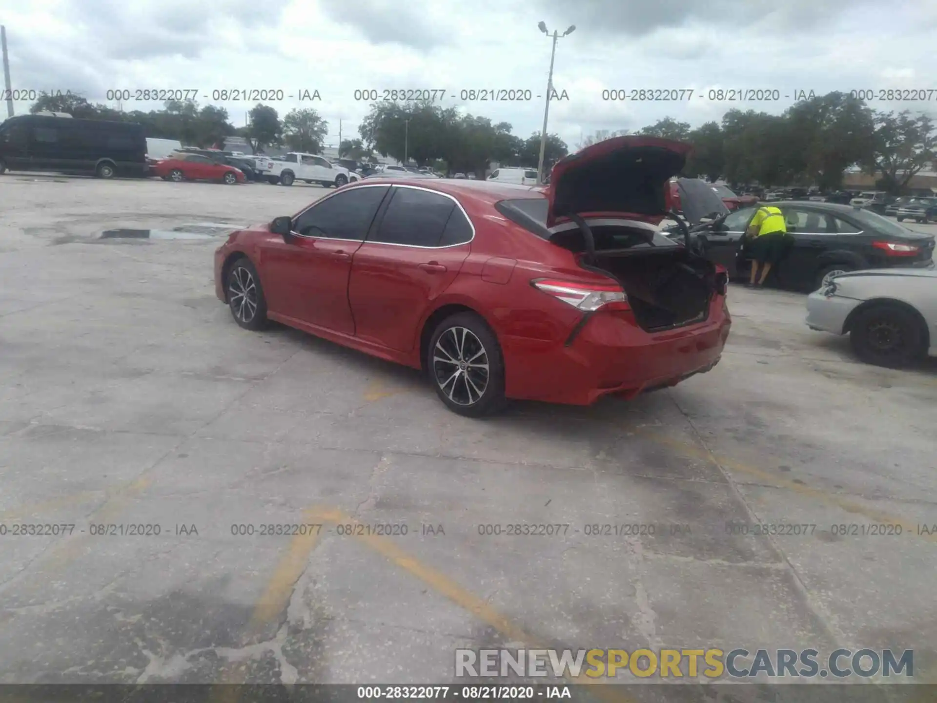 3 Photograph of a damaged car 4T1G11AK6LU375059 TOYOTA CAMRY 2020