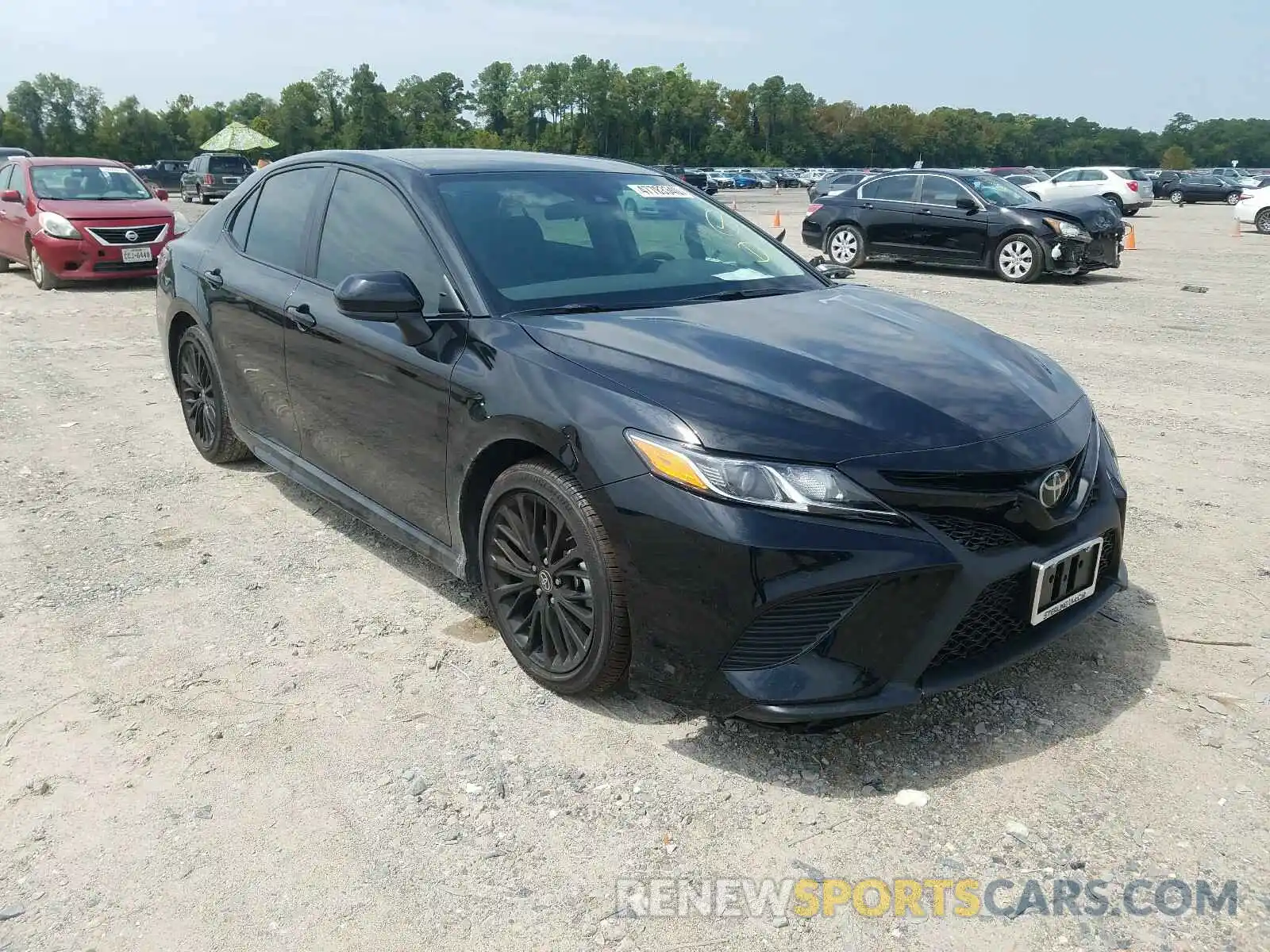 1 Photograph of a damaged car 4T1G11AK6LU375823 TOYOTA CAMRY 2020