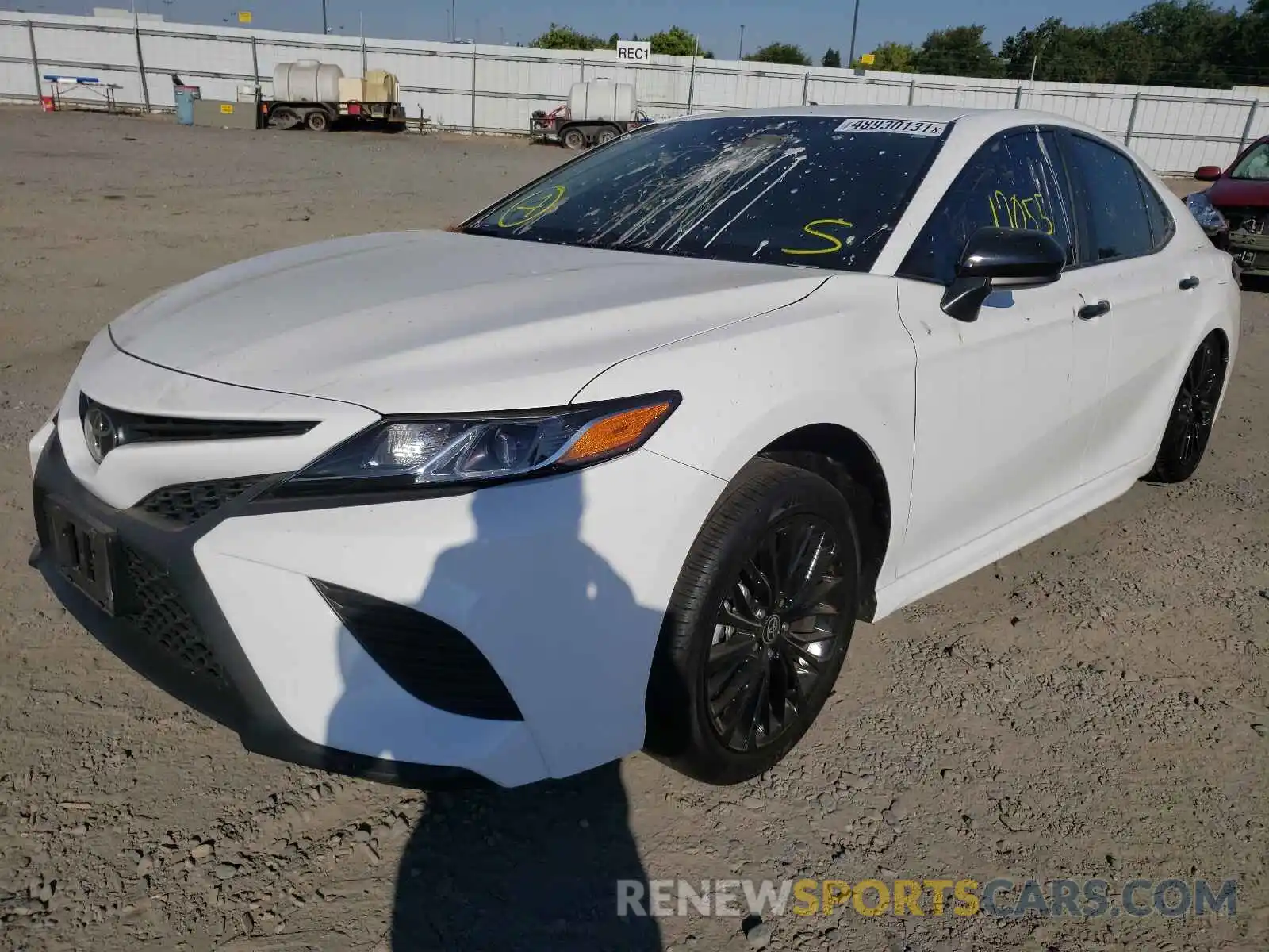 2 Photograph of a damaged car 4T1G11AK6LU377183 TOYOTA CAMRY 2020