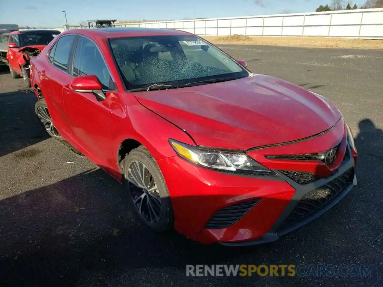 1 Photograph of a damaged car 4T1G11AK6LU397160 TOYOTA CAMRY 2020