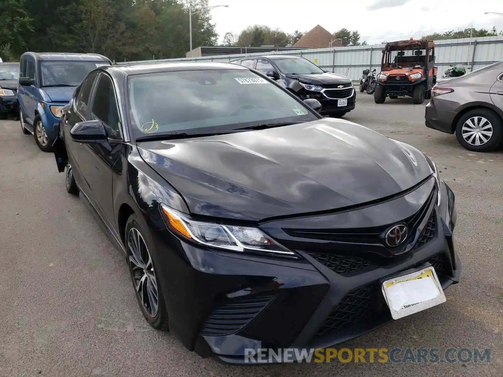 1 Photograph of a damaged car 4T1G11AK6LU504188 TOYOTA CAMRY 2020