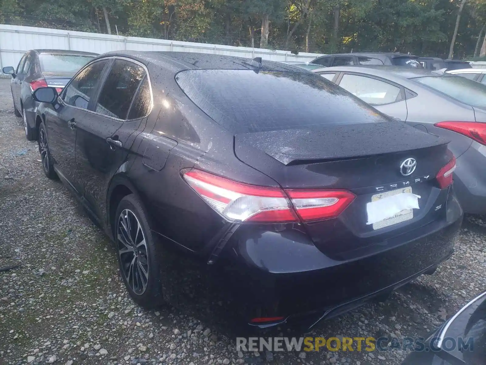 3 Photograph of a damaged car 4T1G11AK6LU504188 TOYOTA CAMRY 2020