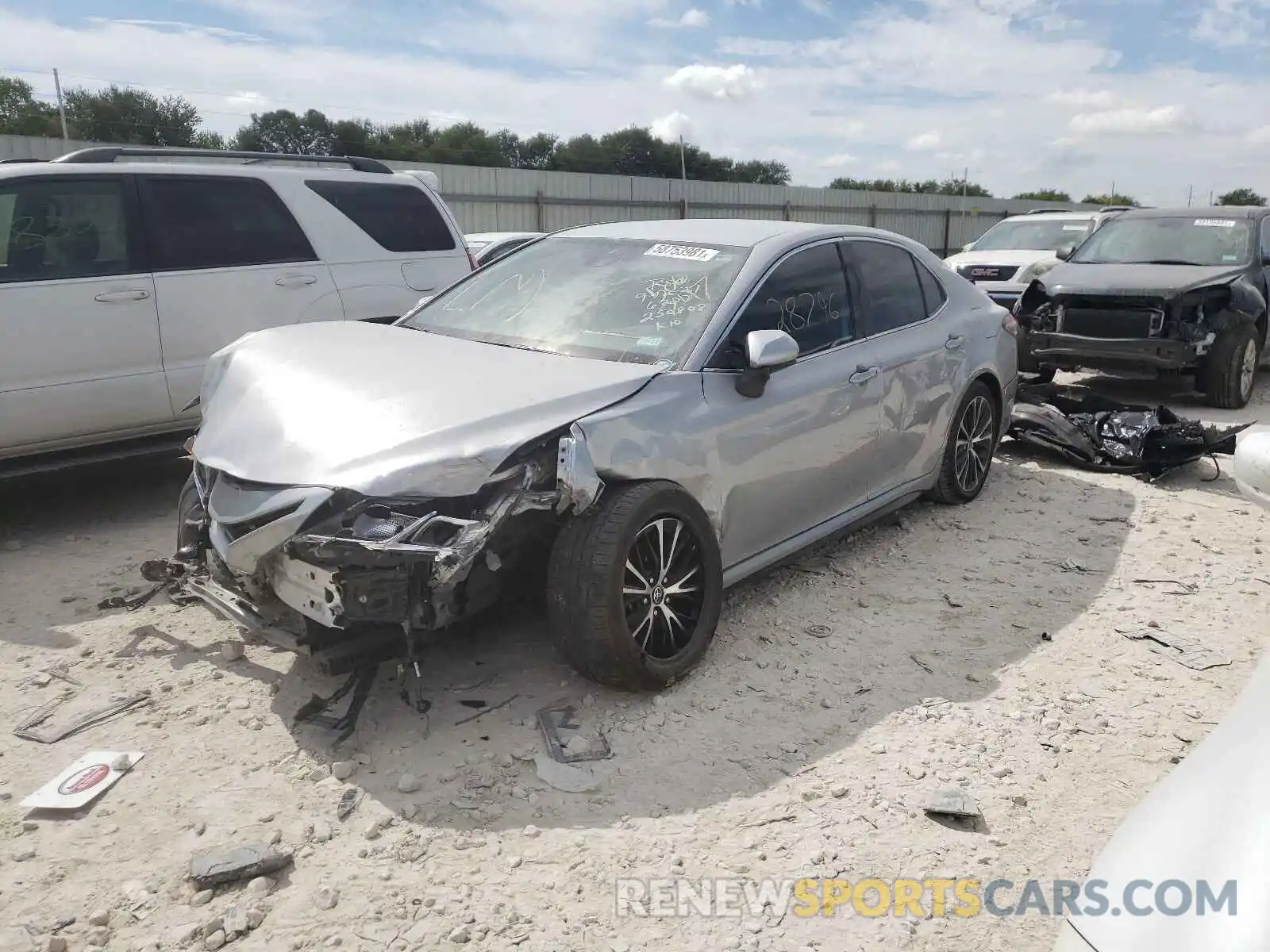 2 Photograph of a damaged car 4T1G11AK6LU506247 TOYOTA CAMRY 2020