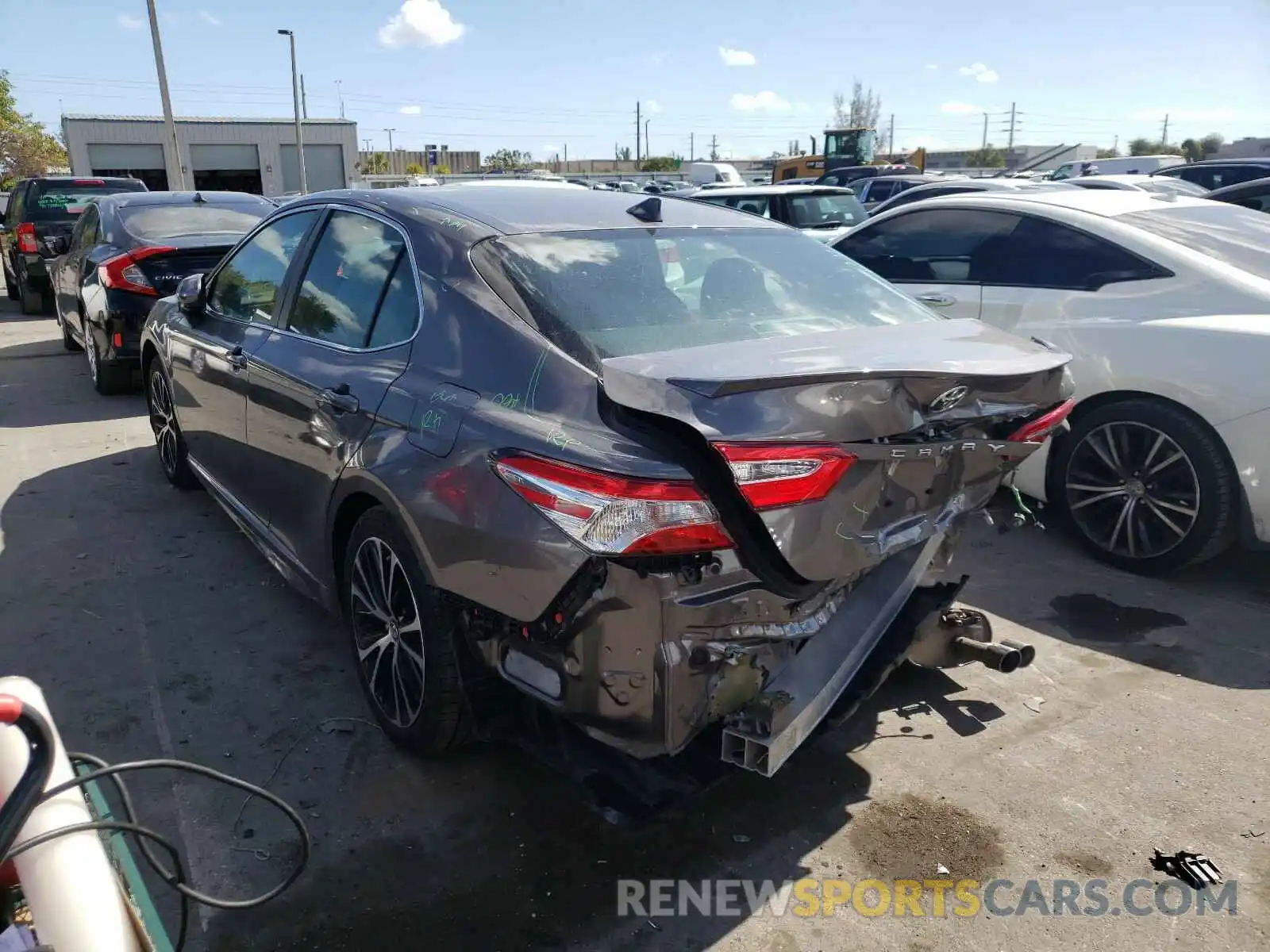 3 Photograph of a damaged car 4T1G11AK6LU865548 TOYOTA CAMRY 2020