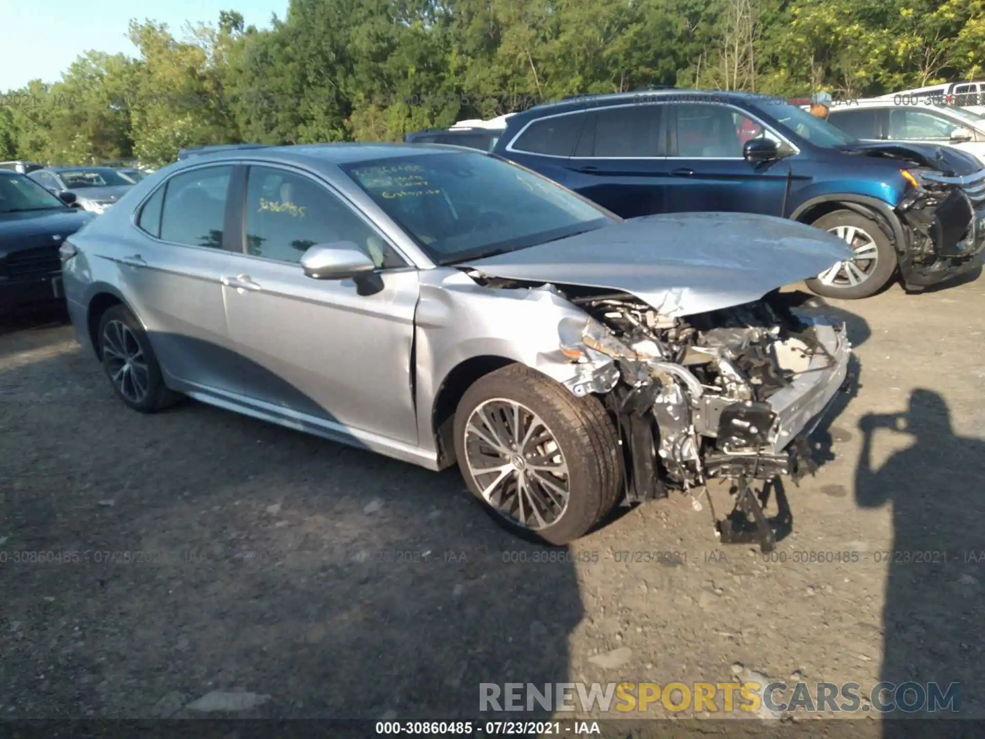 1 Photograph of a damaged car 4T1G11AK6LU867218 TOYOTA CAMRY 2020