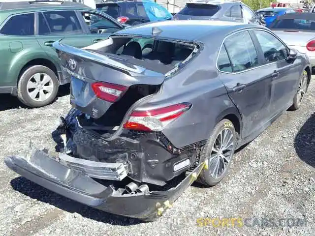 4 Photograph of a damaged car 4T1G11AK6LU880275 TOYOTA CAMRY 2020