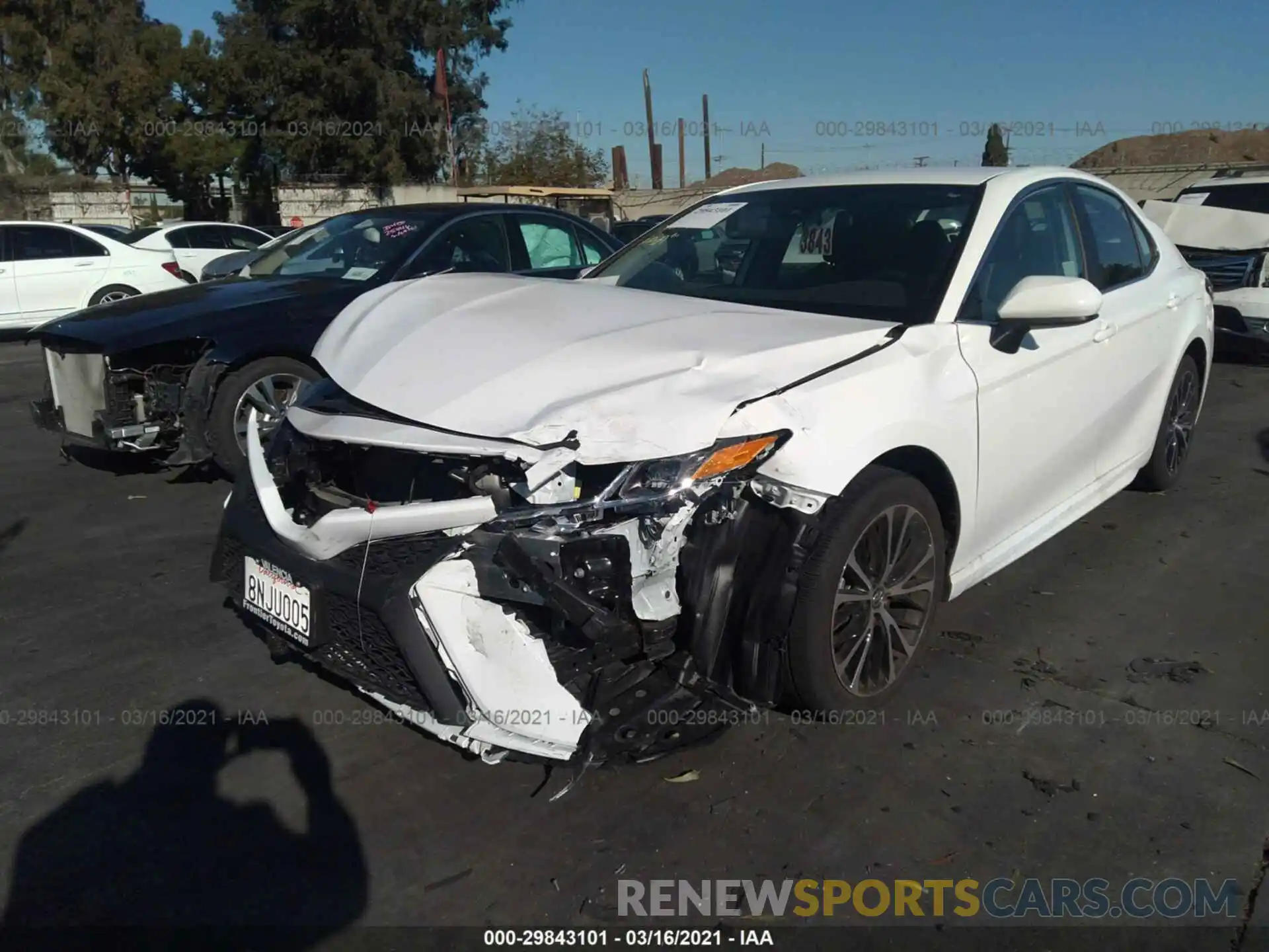 6 Photograph of a damaged car 4T1G11AK6LU880681 TOYOTA CAMRY 2020