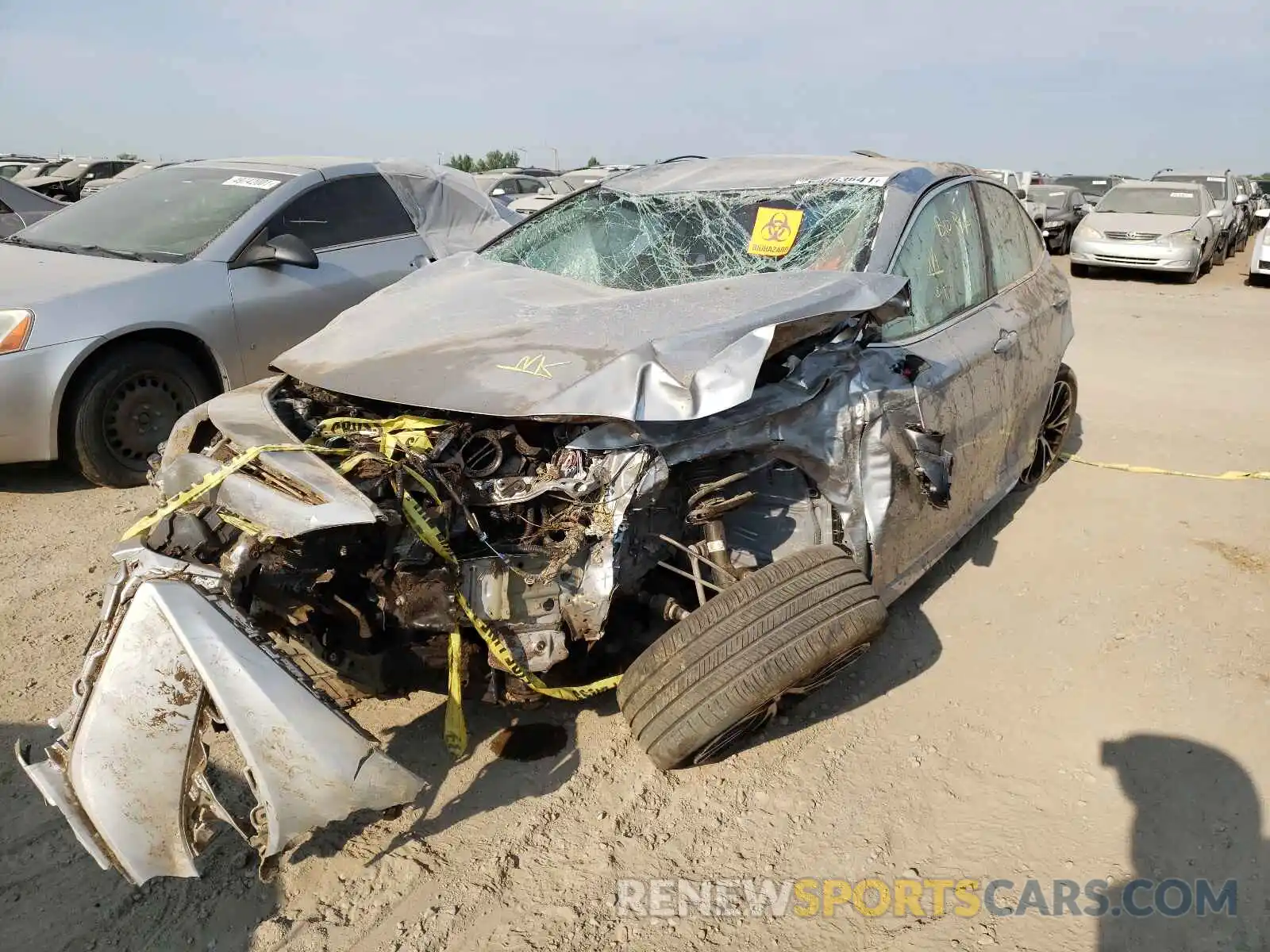 2 Photograph of a damaged car 4T1G11AK6LU881782 TOYOTA CAMRY 2020