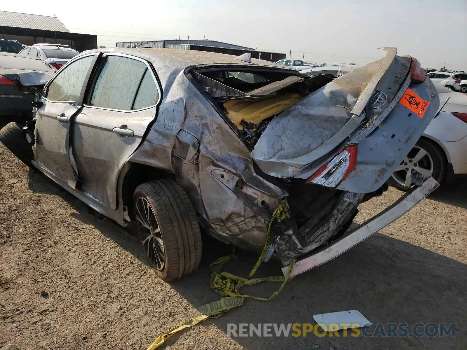 3 Photograph of a damaged car 4T1G11AK6LU881782 TOYOTA CAMRY 2020