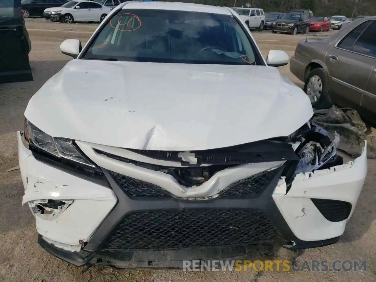 9 Photograph of a damaged car 4T1G11AK6LU890286 TOYOTA CAMRY 2020