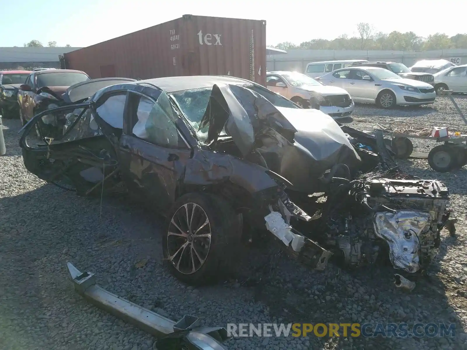 1 Photograph of a damaged car 4T1G11AK6LU895326 TOYOTA CAMRY 2020