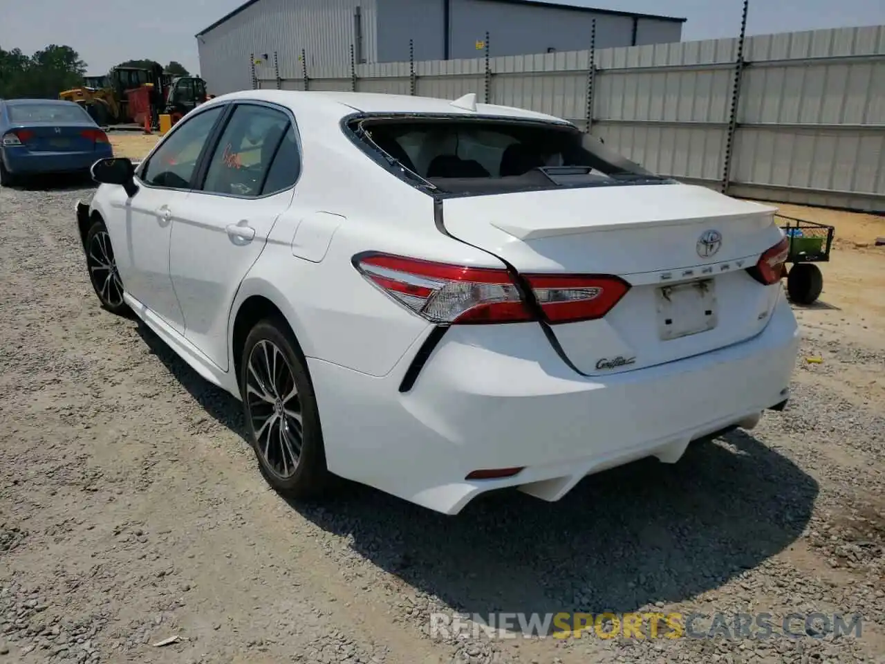 3 Photograph of a damaged car 4T1G11AK6LU899053 TOYOTA CAMRY 2020