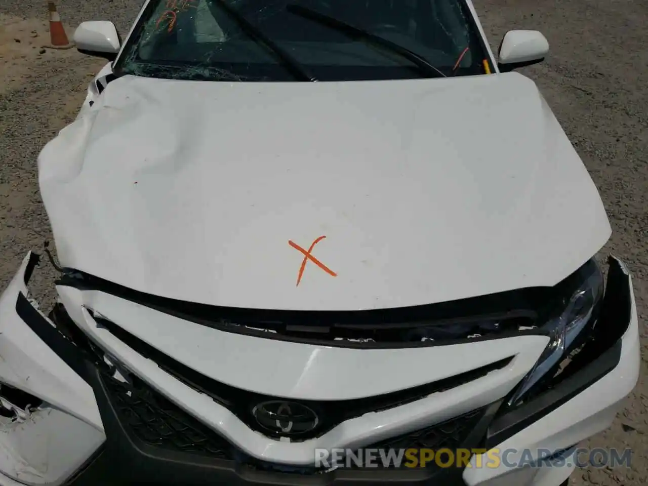 7 Photograph of a damaged car 4T1G11AK6LU899053 TOYOTA CAMRY 2020