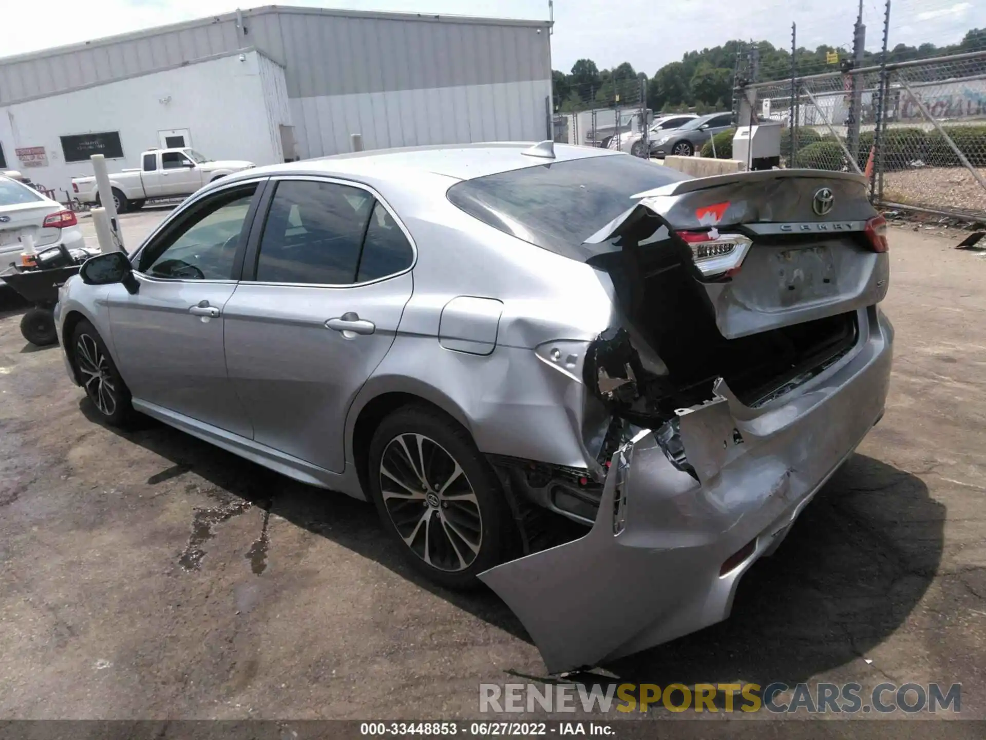 3 Photograph of a damaged car 4T1G11AK6LU900069 TOYOTA CAMRY 2020