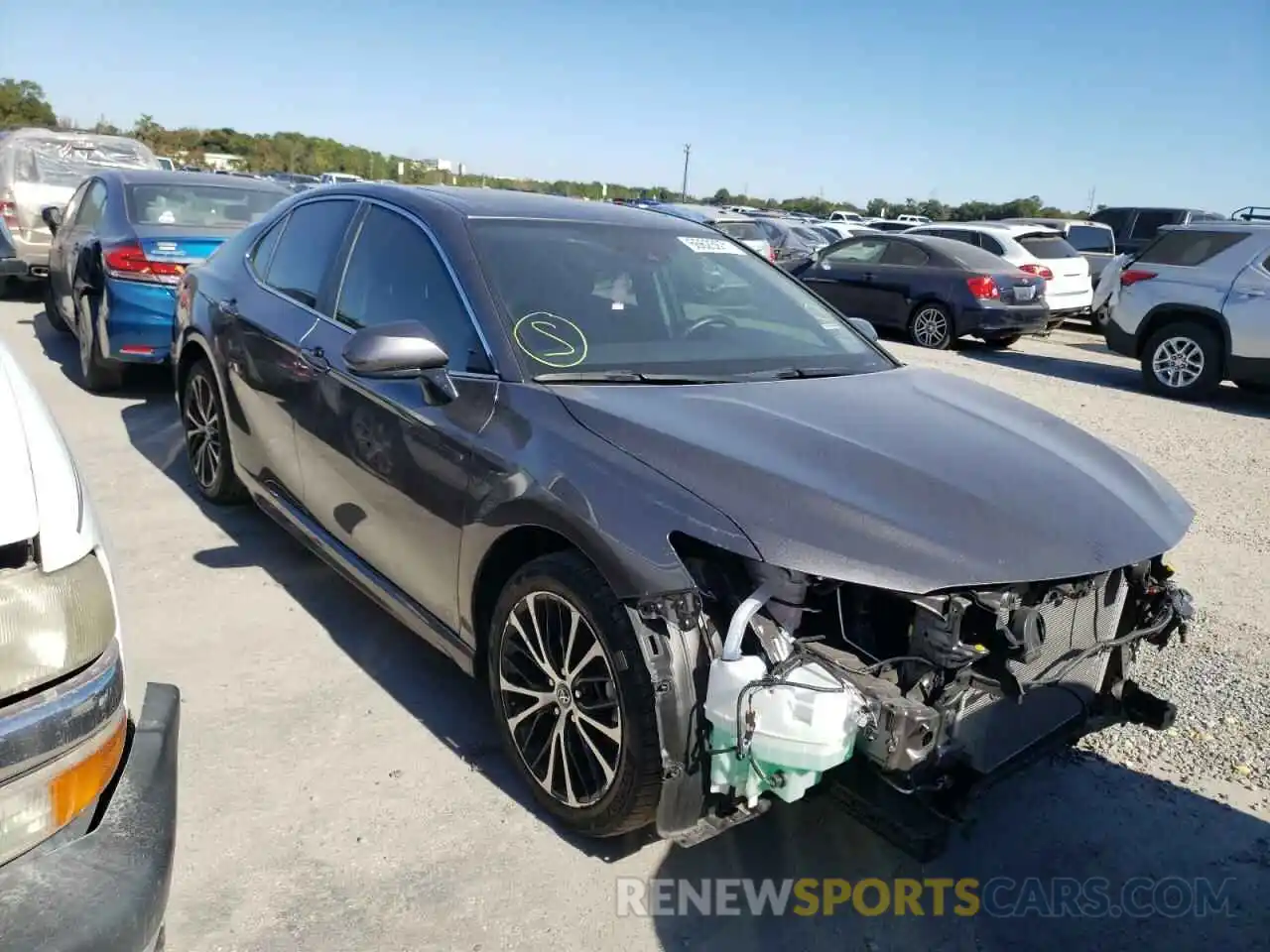 1 Photograph of a damaged car 4T1G11AK6LU900606 TOYOTA CAMRY 2020