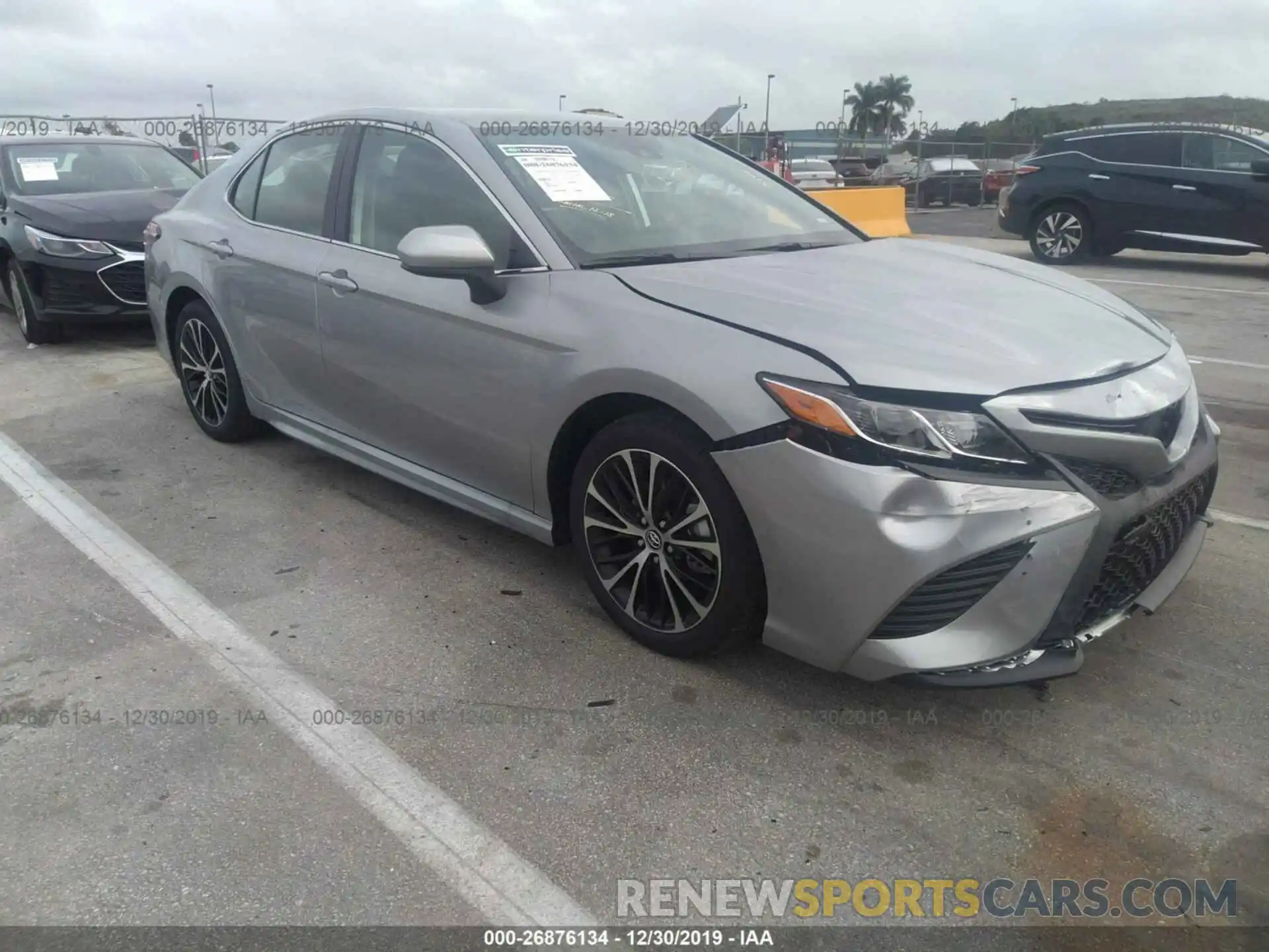 1 Photograph of a damaged car 4T1G11AK6LU902534 TOYOTA CAMRY 2020