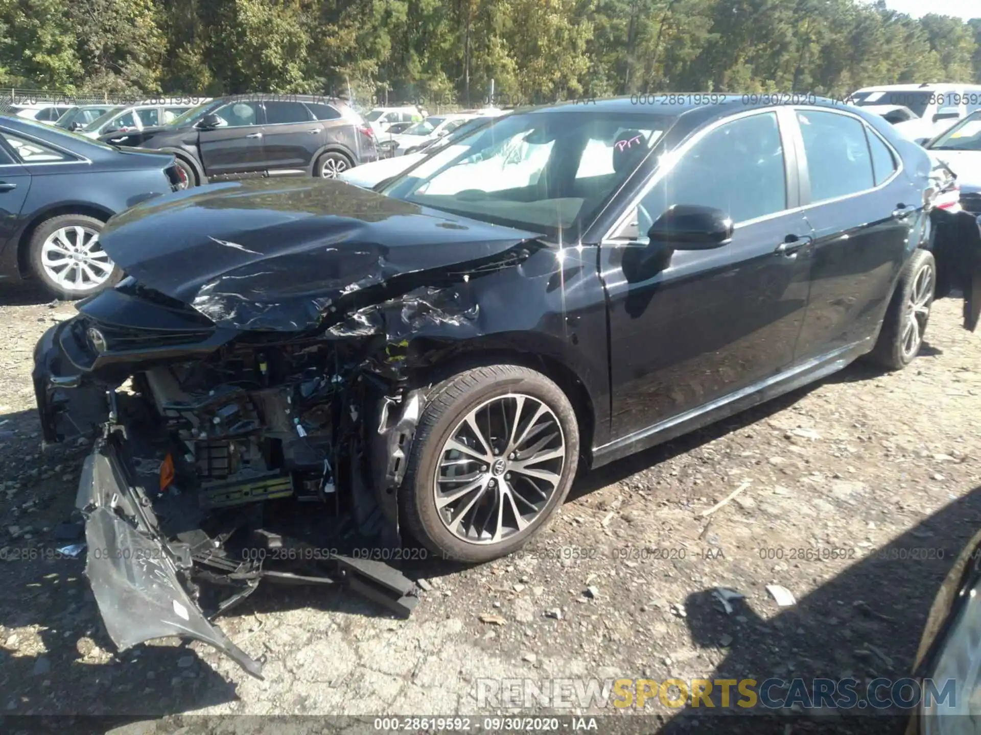 2 Photograph of a damaged car 4T1G11AK6LU905966 TOYOTA CAMRY 2020