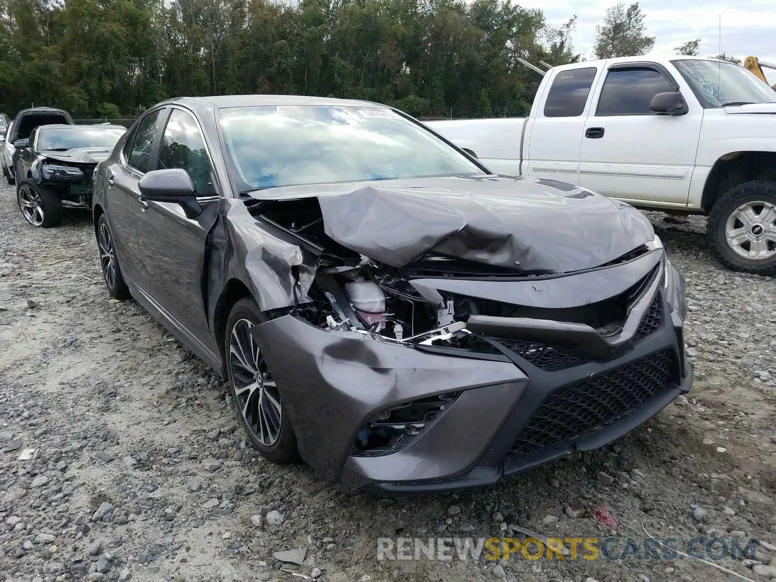 1 Photograph of a damaged car 4T1G11AK6LU906731 TOYOTA CAMRY 2020