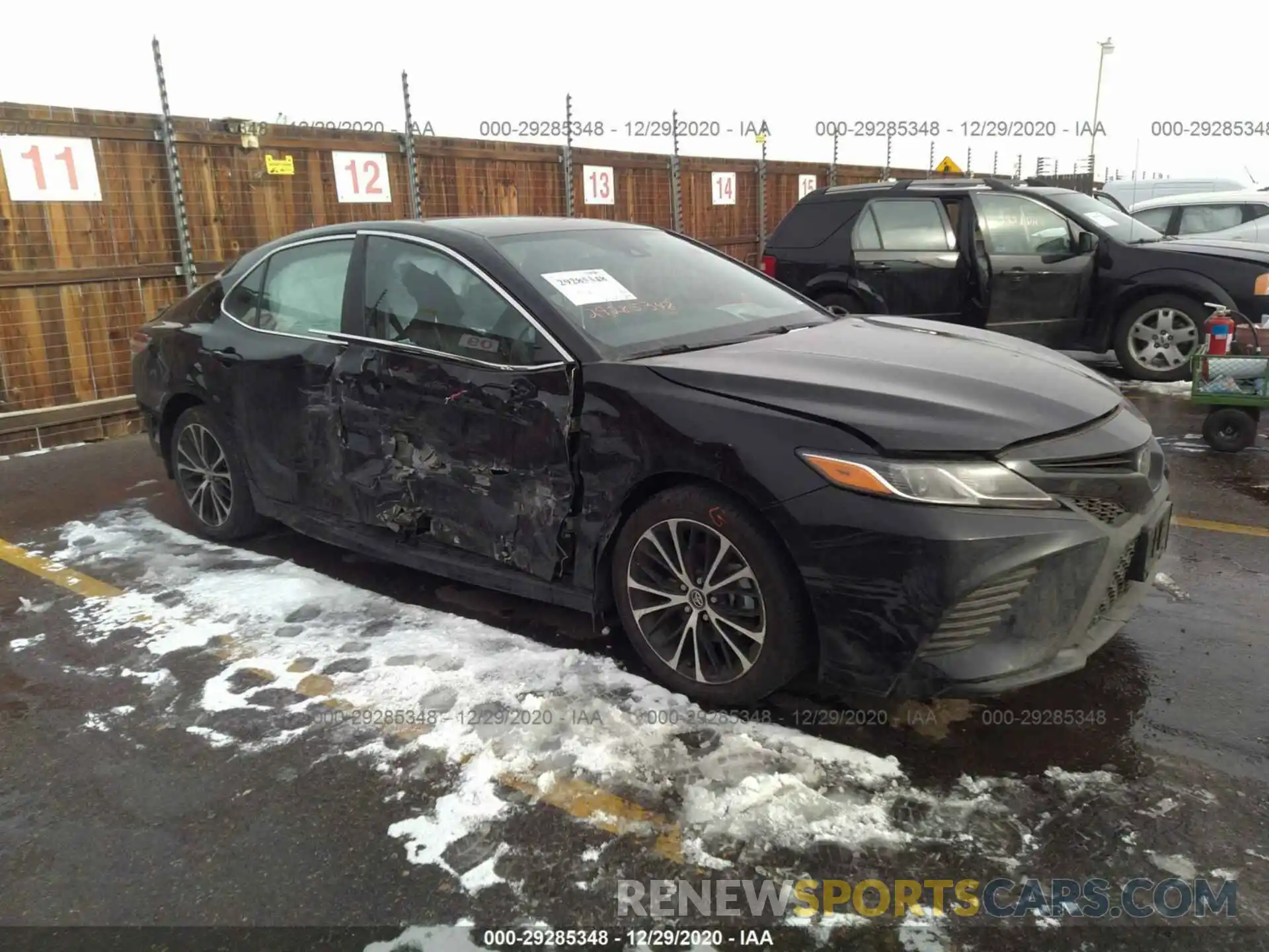 1 Photograph of a damaged car 4T1G11AK6LU909287 TOYOTA CAMRY 2020