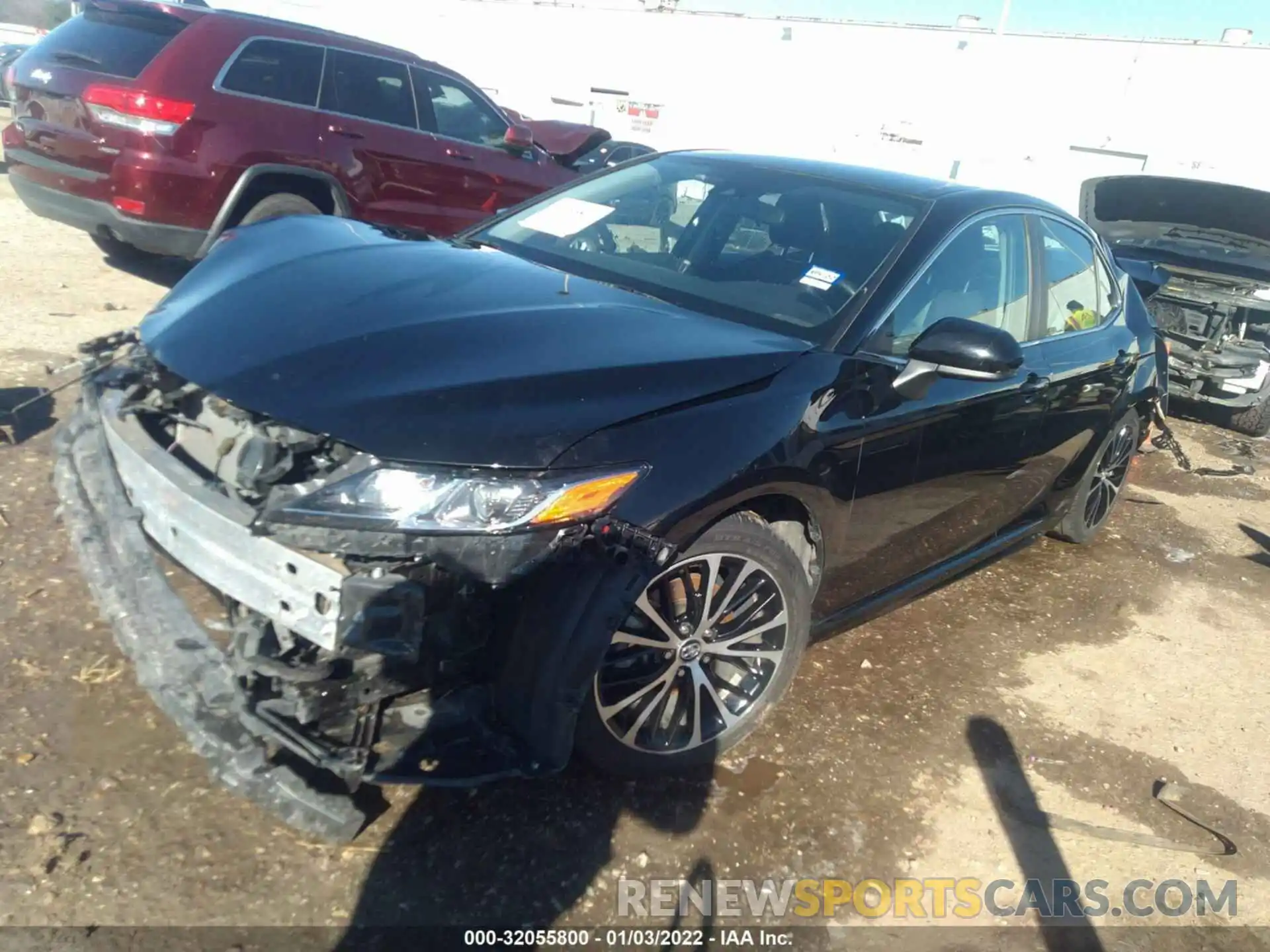 2 Photograph of a damaged car 4T1G11AK6LU909998 TOYOTA CAMRY 2020