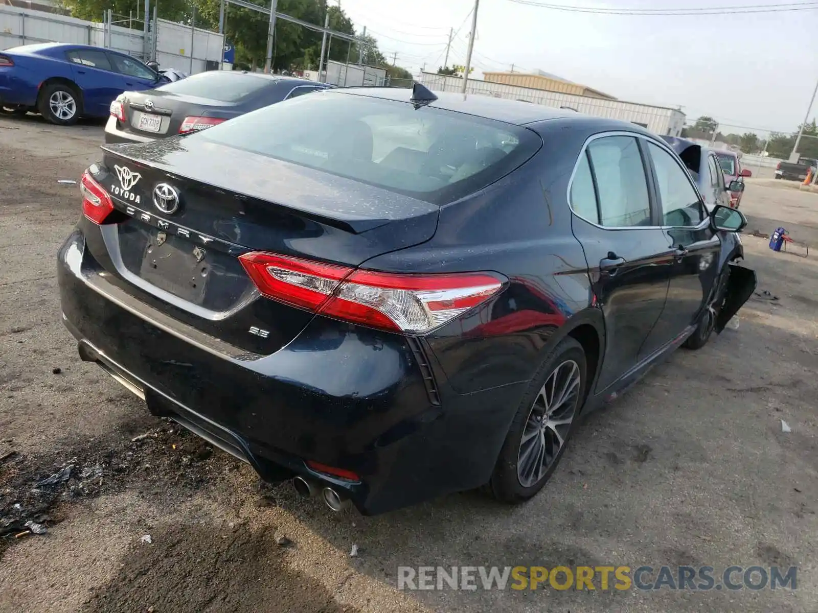 4 Photograph of a damaged car 4T1G11AK6LU910553 TOYOTA CAMRY 2020