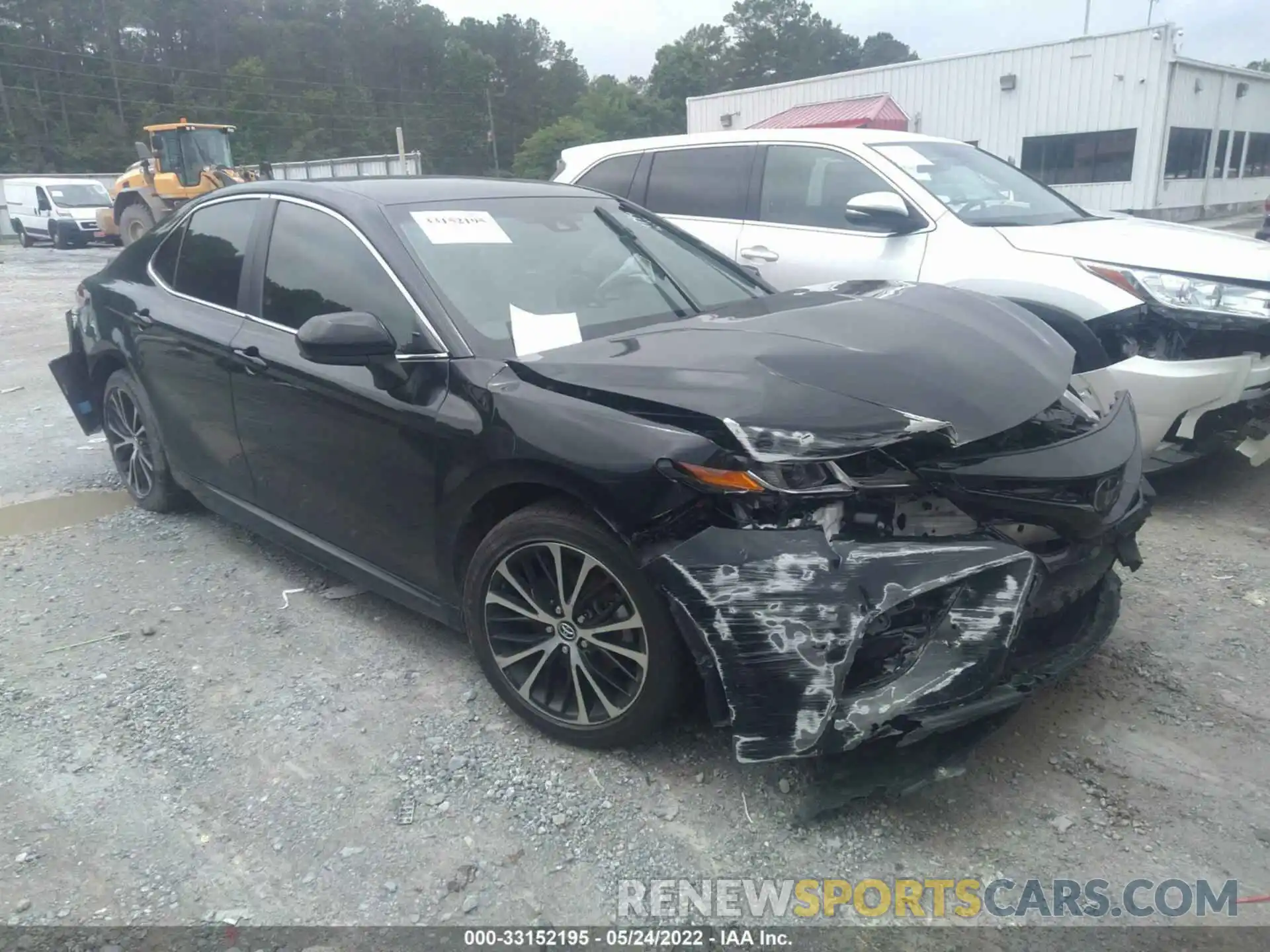 1 Photograph of a damaged car 4T1G11AK6LU911394 TOYOTA CAMRY 2020