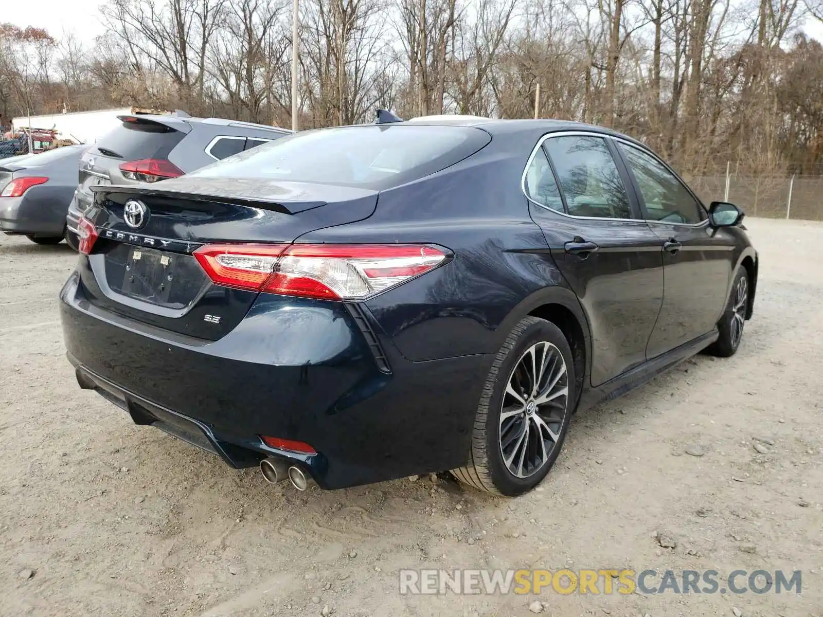 4 Photograph of a damaged car 4T1G11AK6LU912870 TOYOTA CAMRY 2020