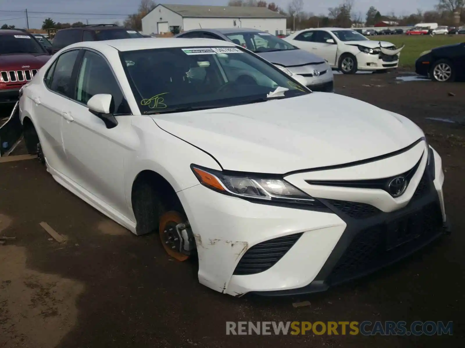 1 Photograph of a damaged car 4T1G11AK6LU913548 TOYOTA CAMRY 2020