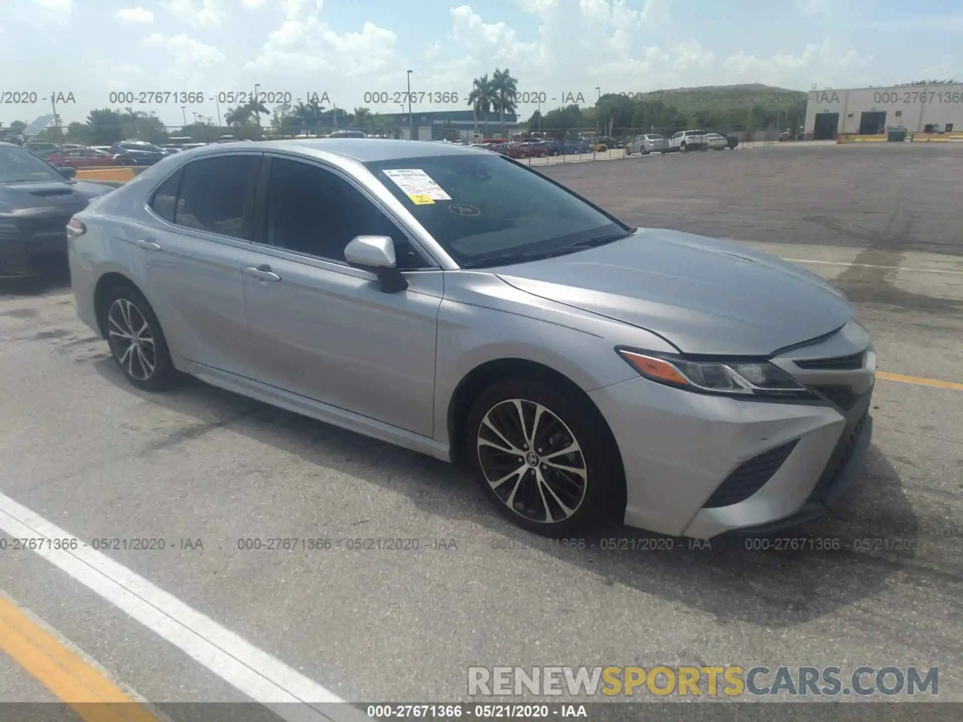 1 Photograph of a damaged car 4T1G11AK6LU920368 TOYOTA CAMRY 2020