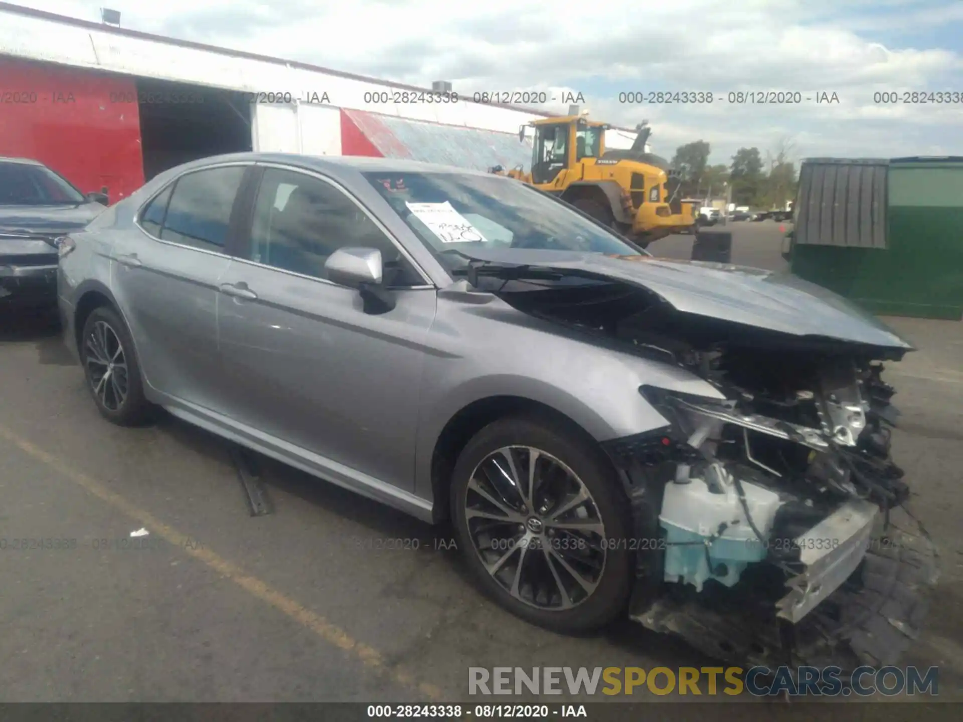 1 Photograph of a damaged car 4T1G11AK6LU922962 TOYOTA CAMRY 2020