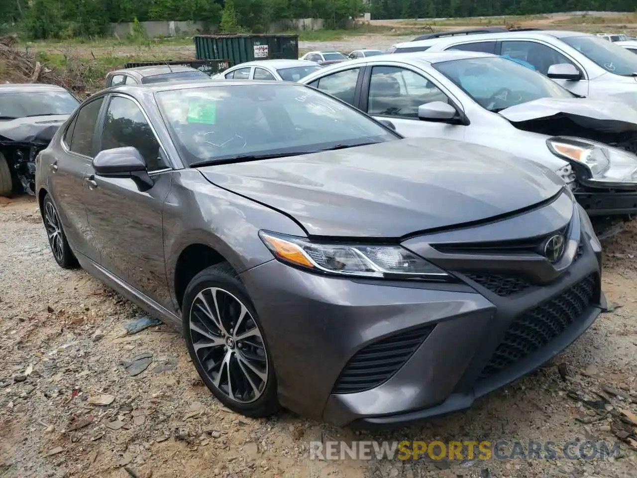 1 Photograph of a damaged car 4T1G11AK6LU924016 TOYOTA CAMRY 2020